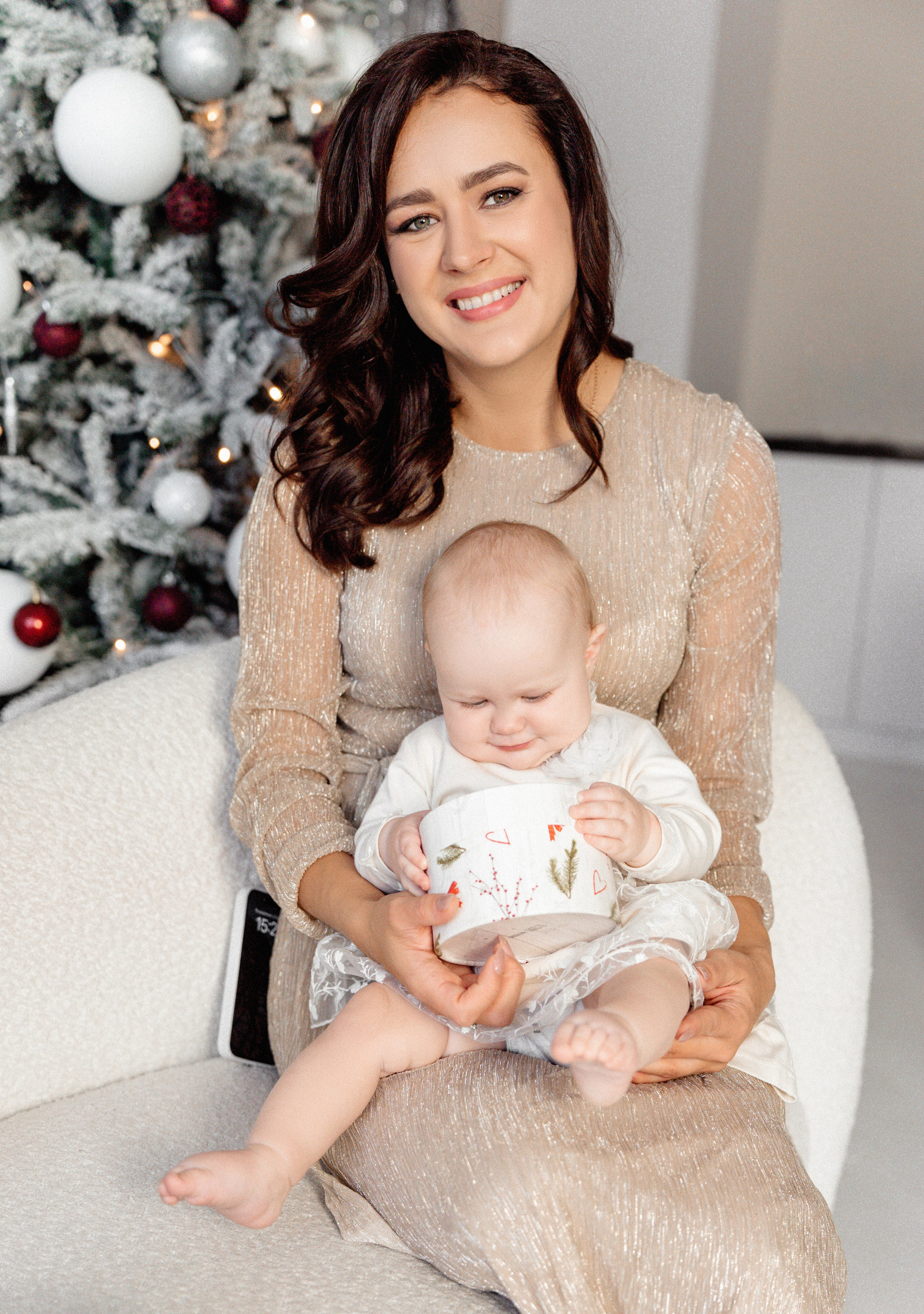 Новогоднее волшебство большой дружной семьи. Ваш семейный фотограф в Минске — Вика Трегубова