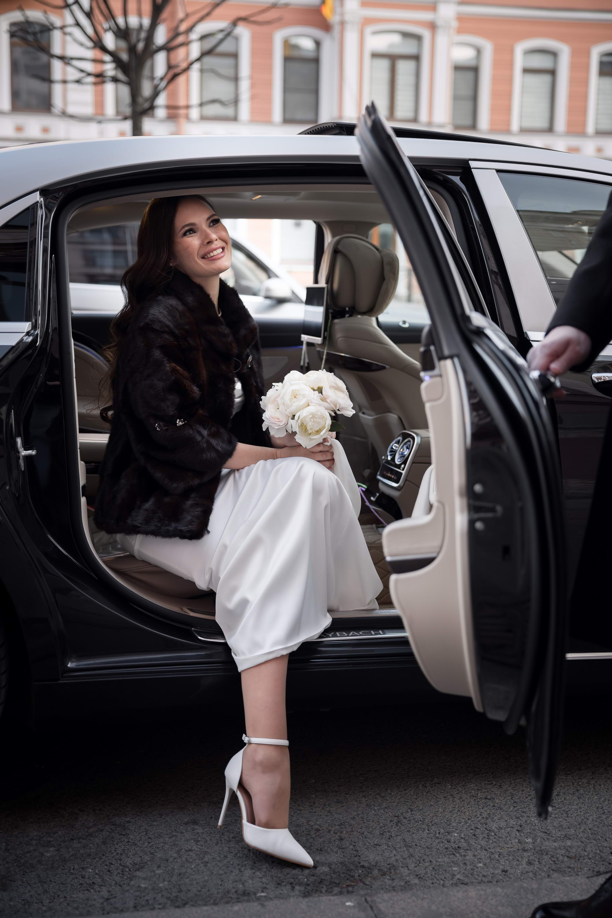 Свадебная фотосессия на Фурштатской. Свадебный фотограф Игорь Брундасов 8PHOTO на свадьбу венчание загс СПб