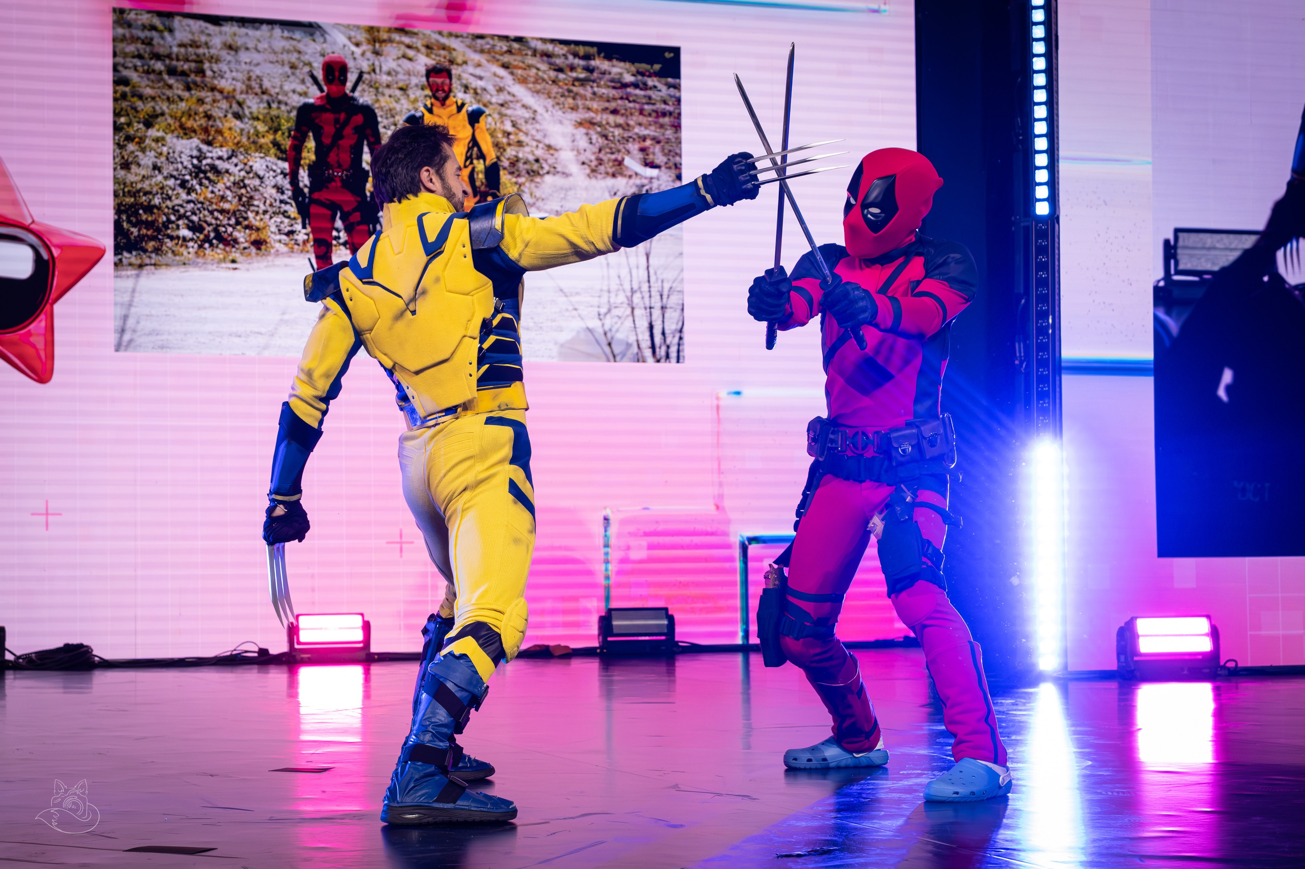 Сцена РЭД ЭКСПО 2024. Косплей фотограф