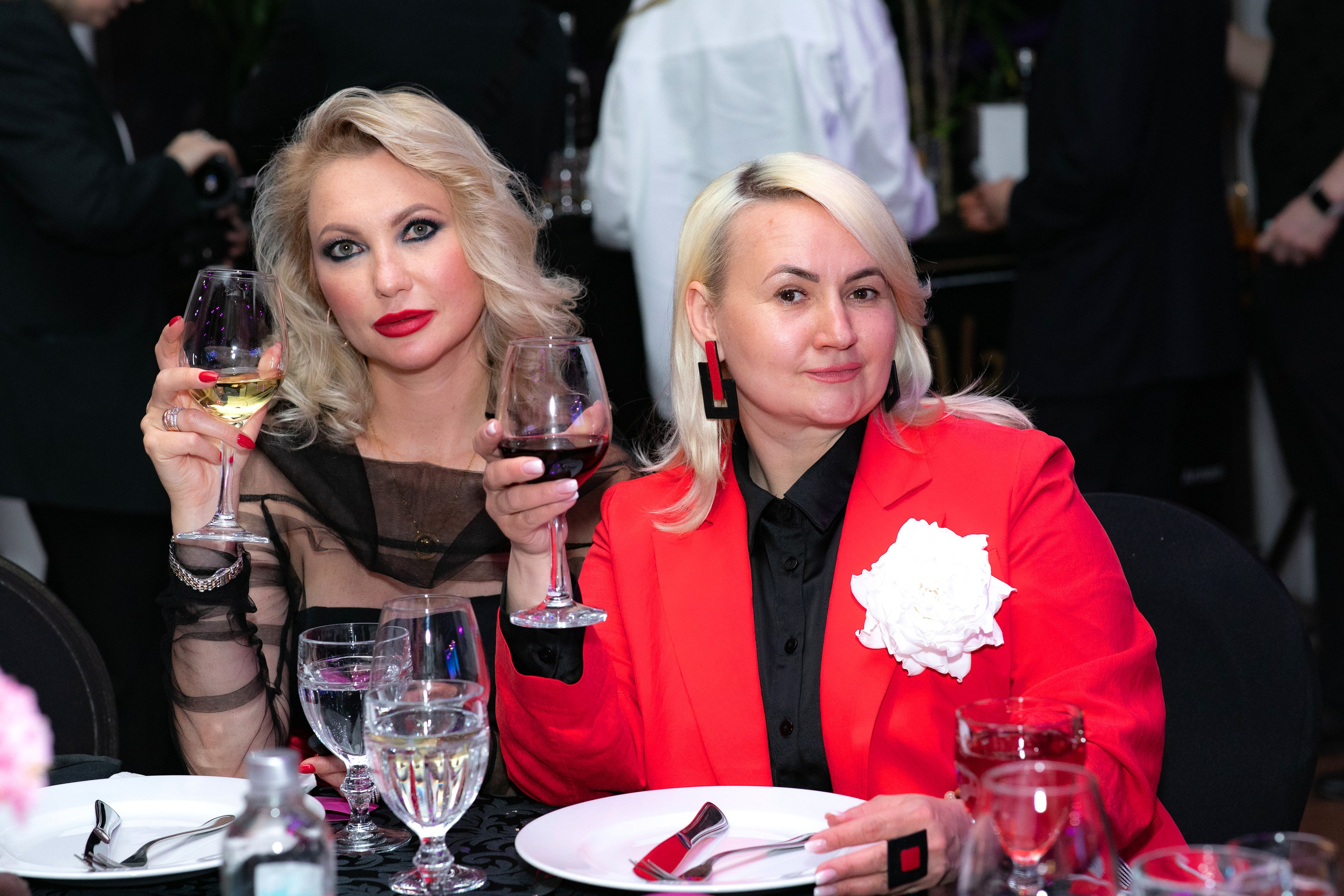 FB. Art photographer Nino