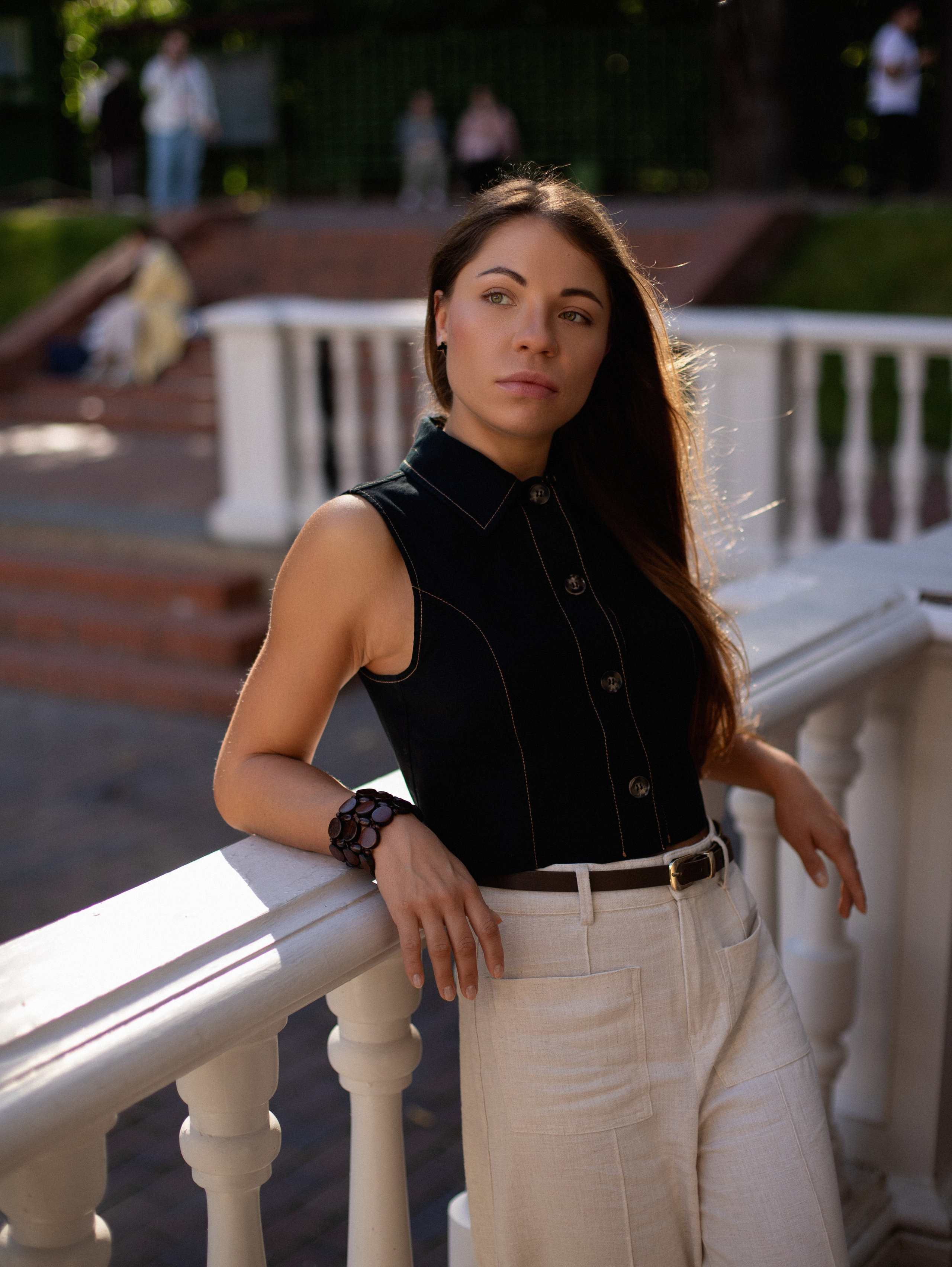 Прекрасная Яна в Летнем саду. Семейный фотограф в Санкт-Петербурге Ирина Иванова