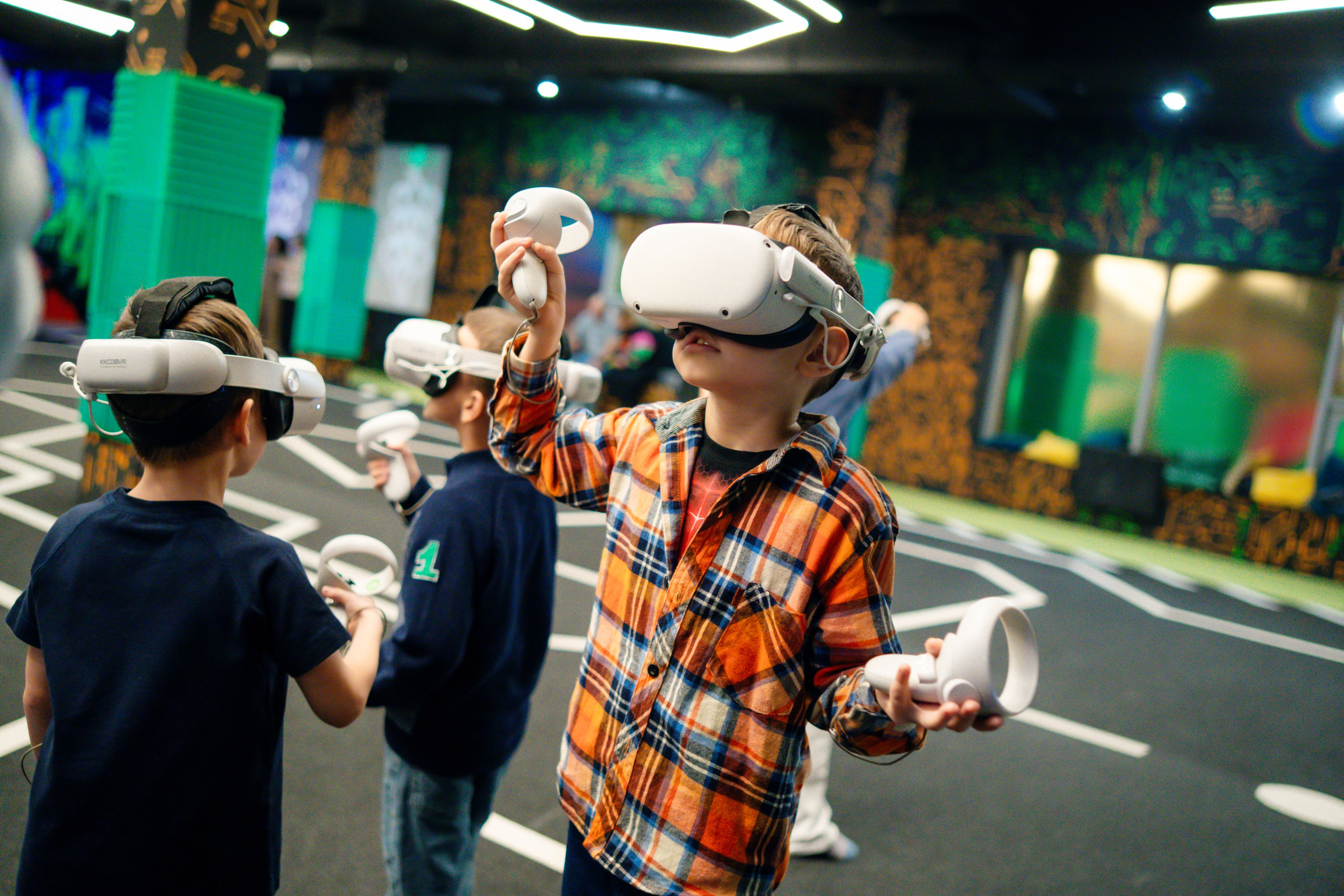 VR (November-December 2024). Felixtones