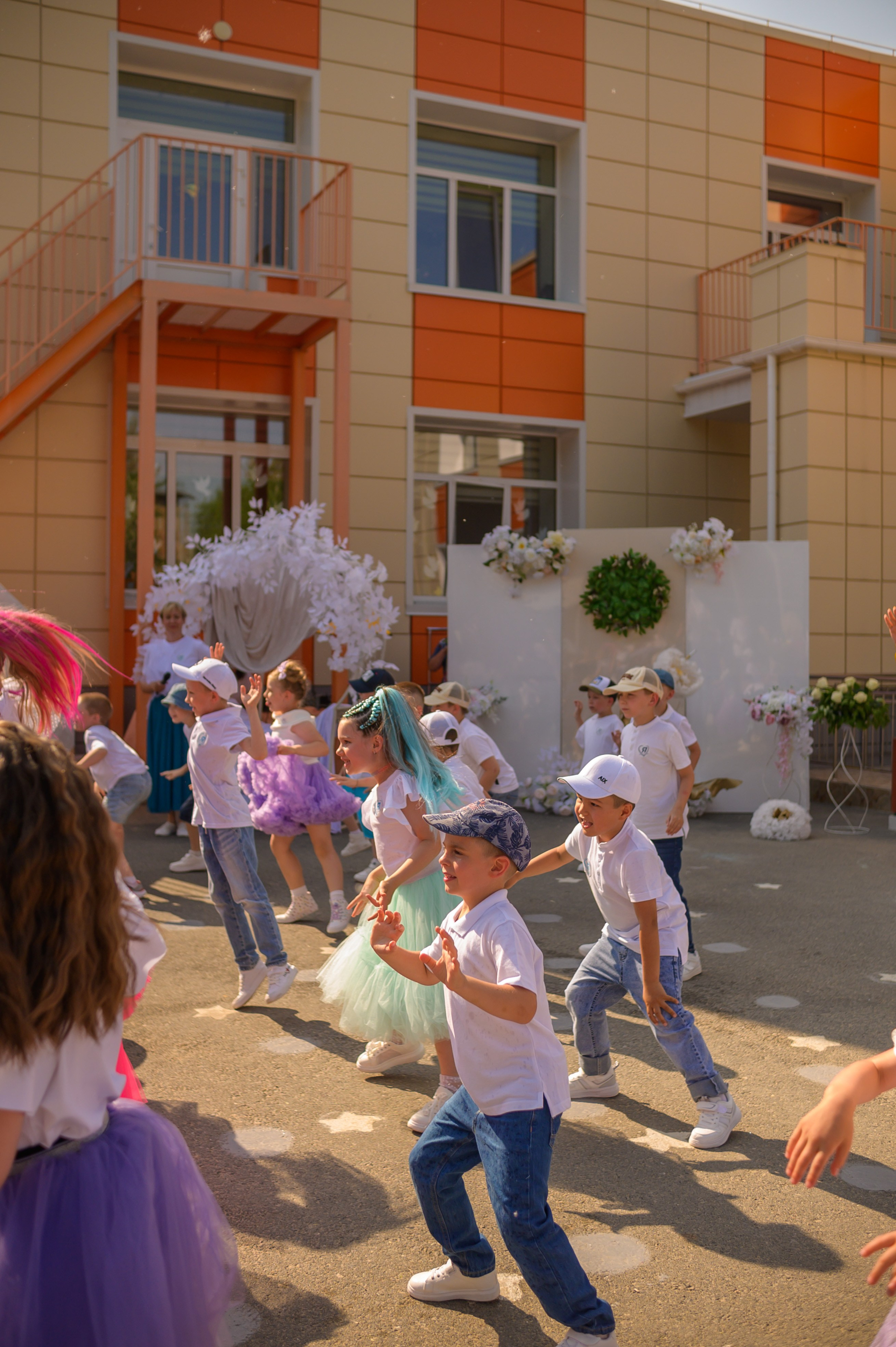 Репортаж выпускного группа «Фантазёры» 3 садик. Фотограф новорожденных, семейный детский в Тюмени Татьяна Морозова