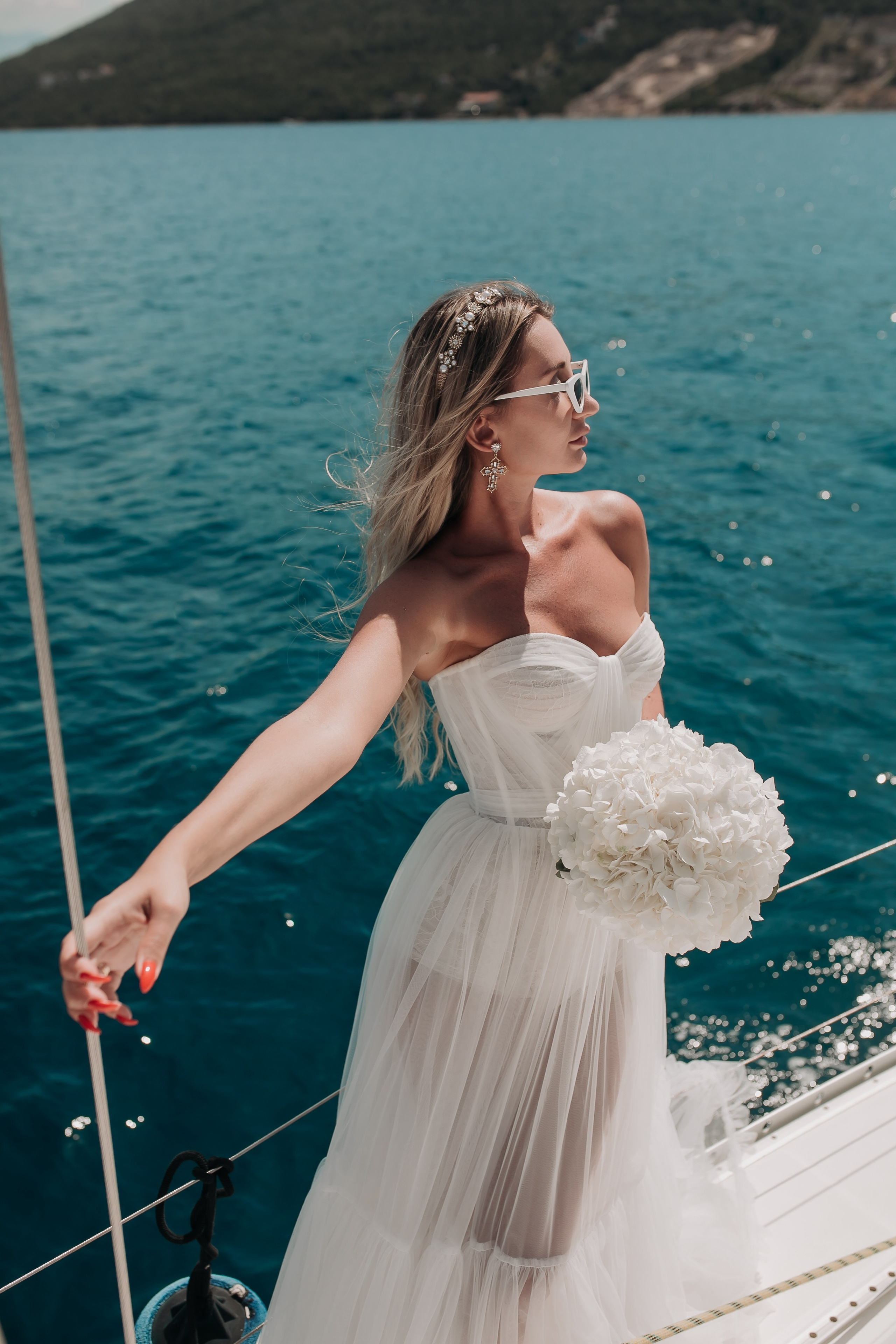 Свадебная фотосессия на яхте в Черногории. Семейный и свадебный фотограф в Черногории Татьяна Белякова