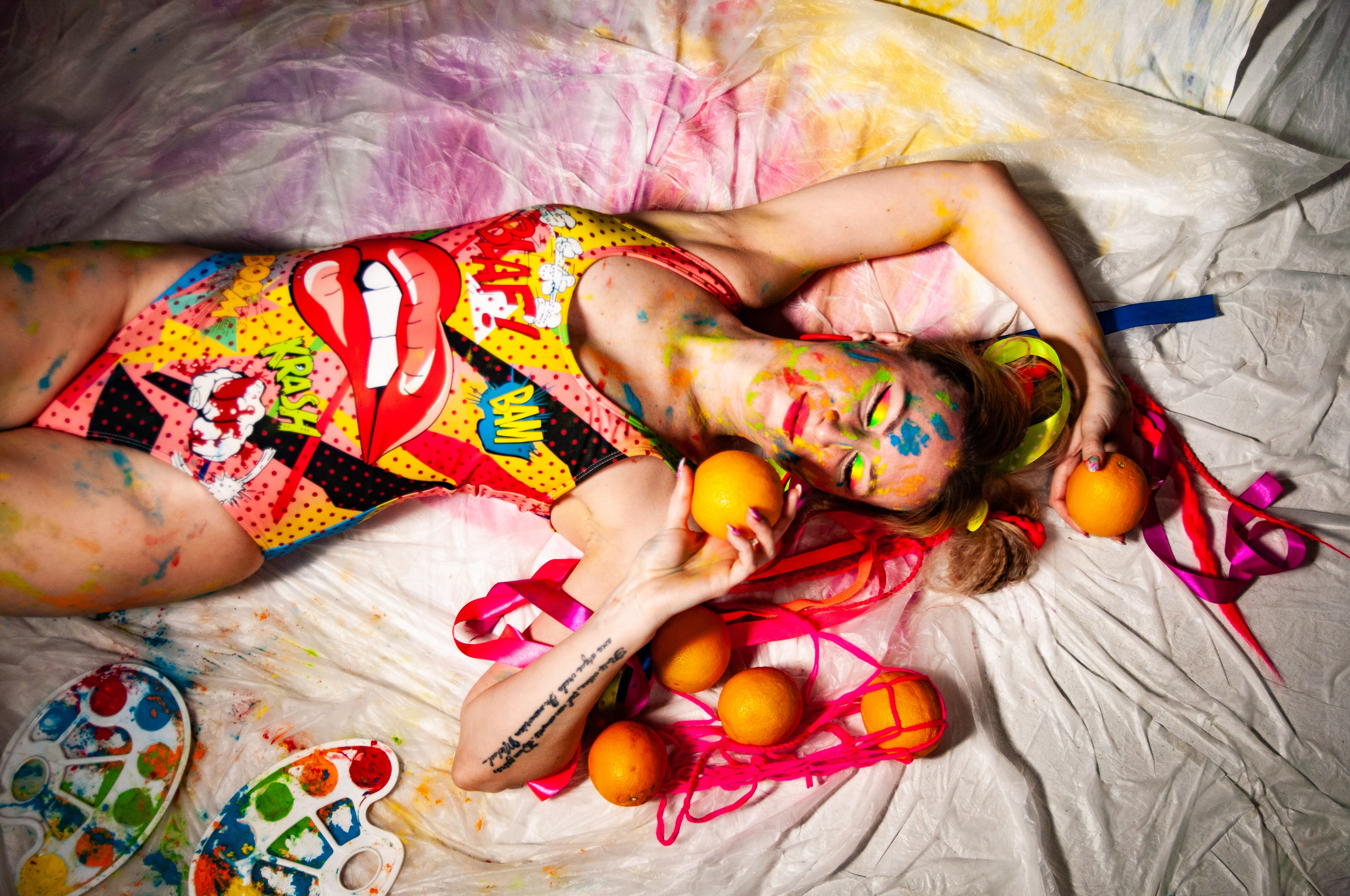 Фотопроект с красками холи. Фотограф Катя Щербина