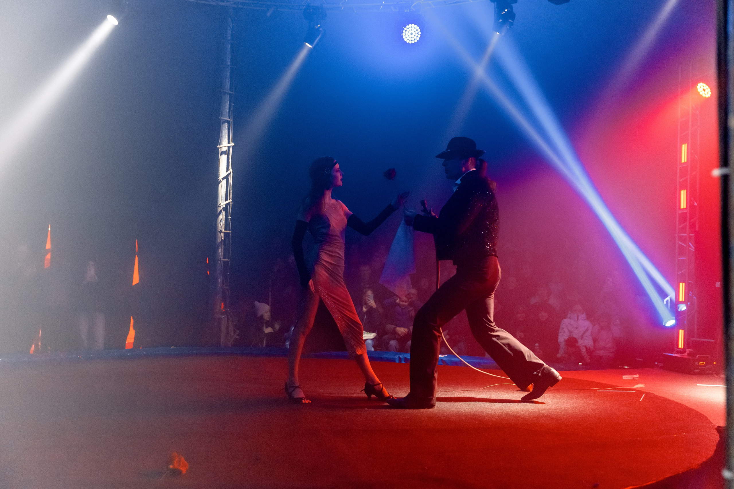 Цирк на воде. Свадебный фотограф Иркутск, репортажный фотограф Иркутск