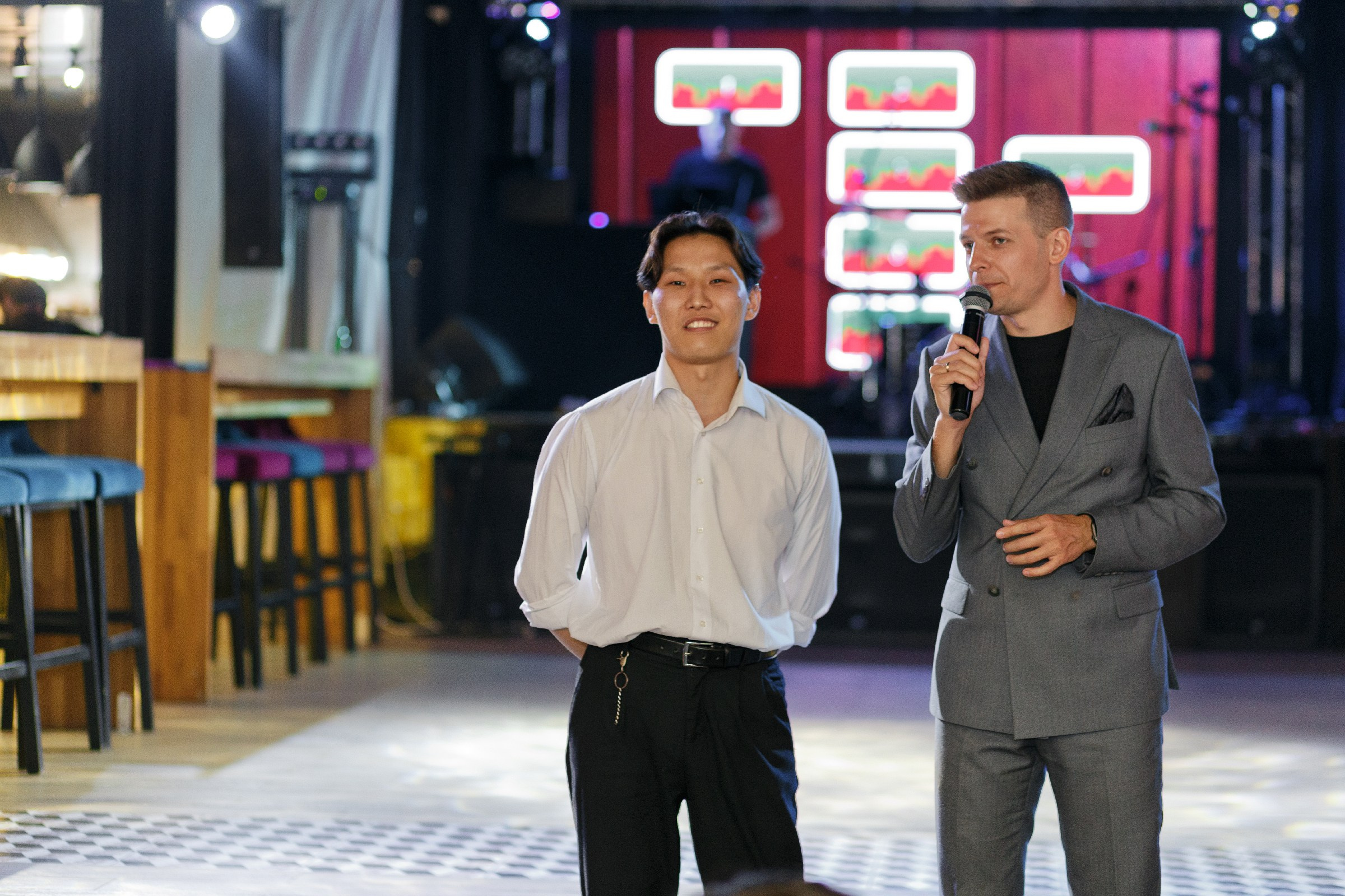 Выпуск ИГМУ'24 (KISS). Свадебный фотограф Иркутск, репортажный фотограф Иркутск