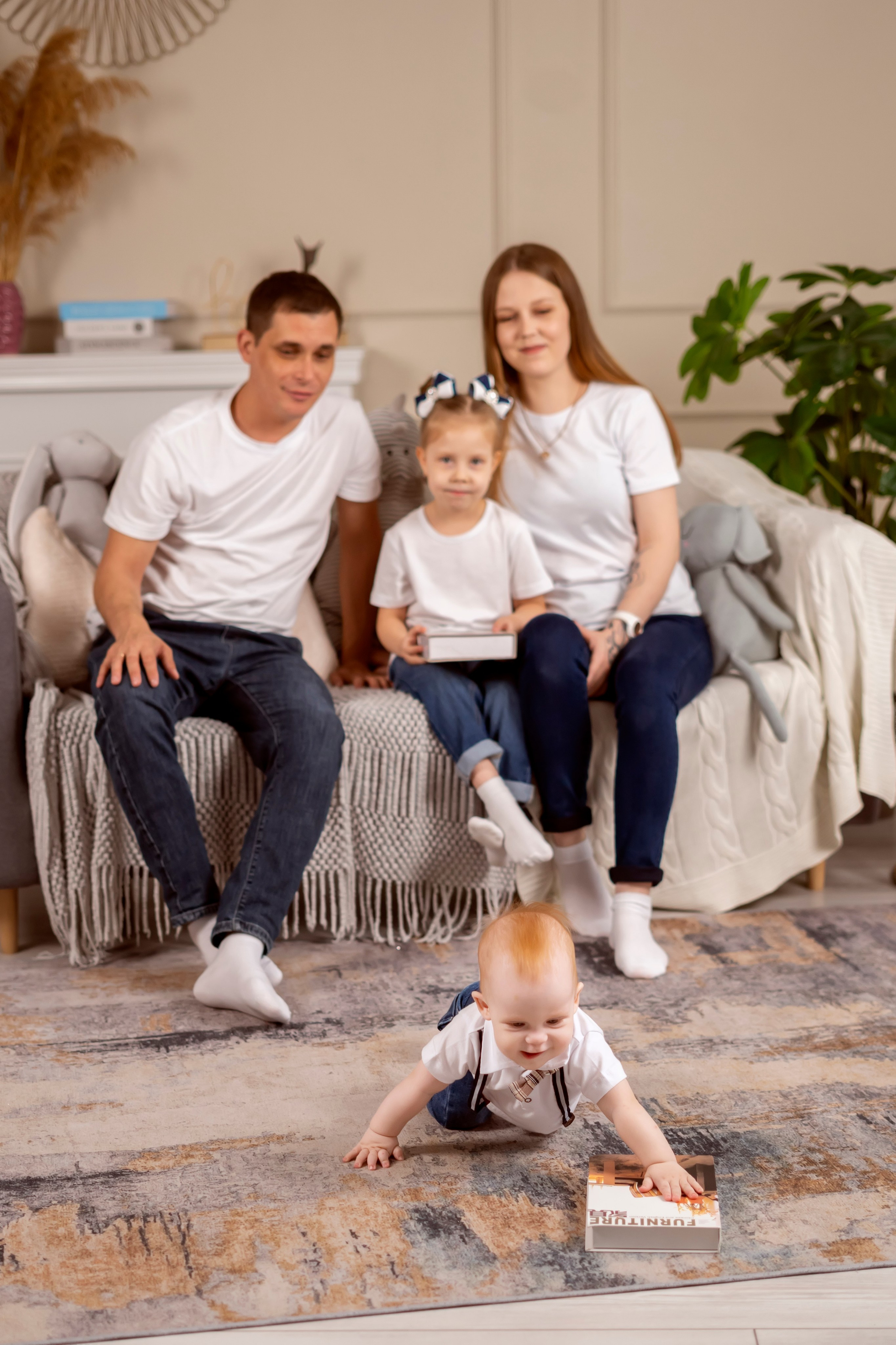 Годовасие в LettLoft. Семейный и детский фотограф в Хабаровске Анна Гриневич