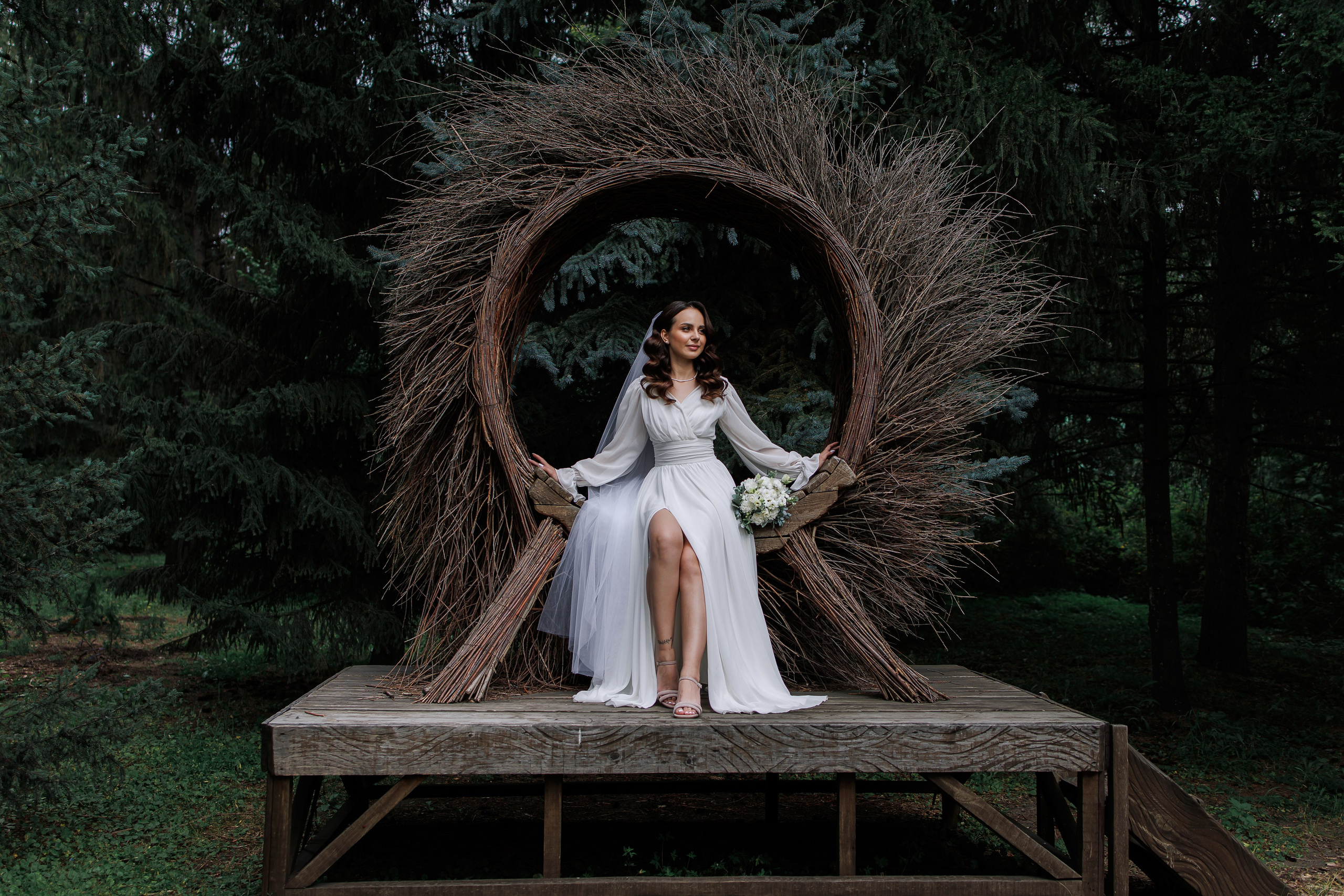 Екатерина и Денис. Свадебный фотограф в Омске Яна Савина