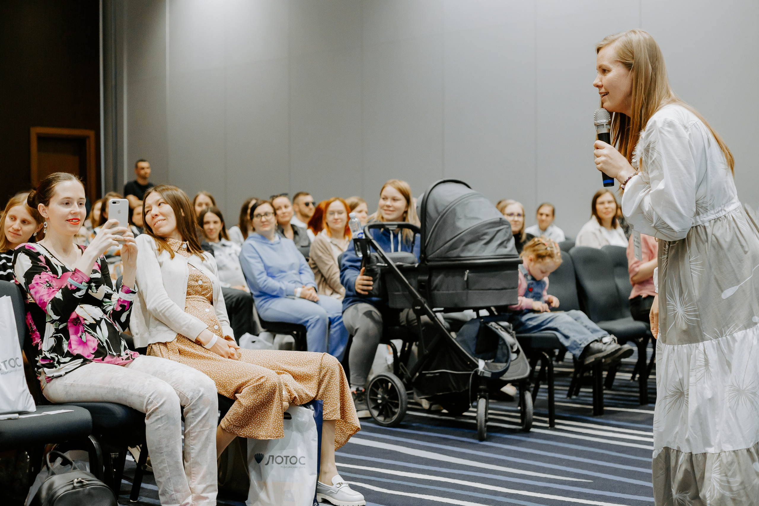 Уральский беременный форум 2024. Фотограф в Челябинске Ополихина Анна