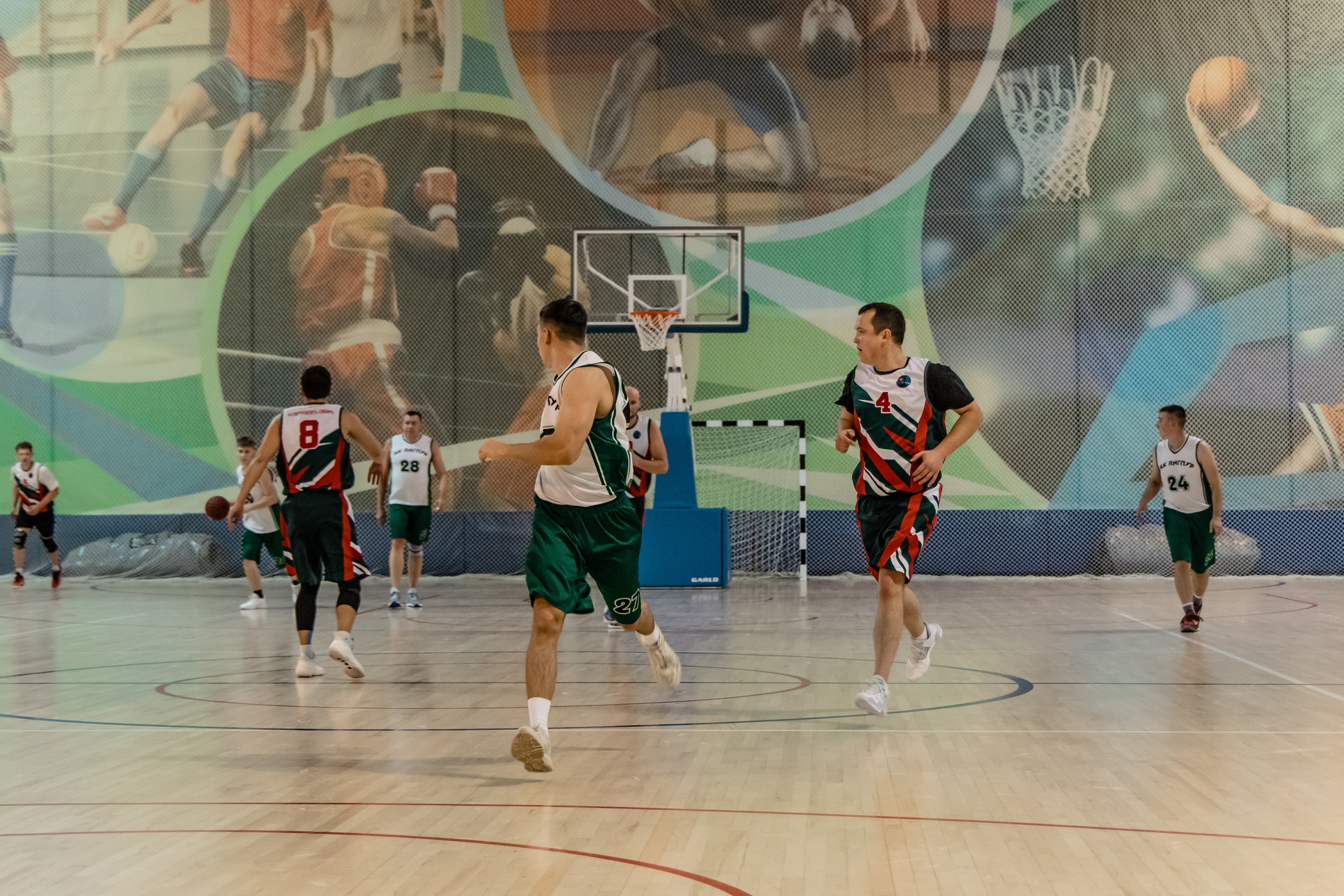 Соревнования по баскетболу в рамках городской спартакиады. Фотограф в Губкинском | Александра Артамонова