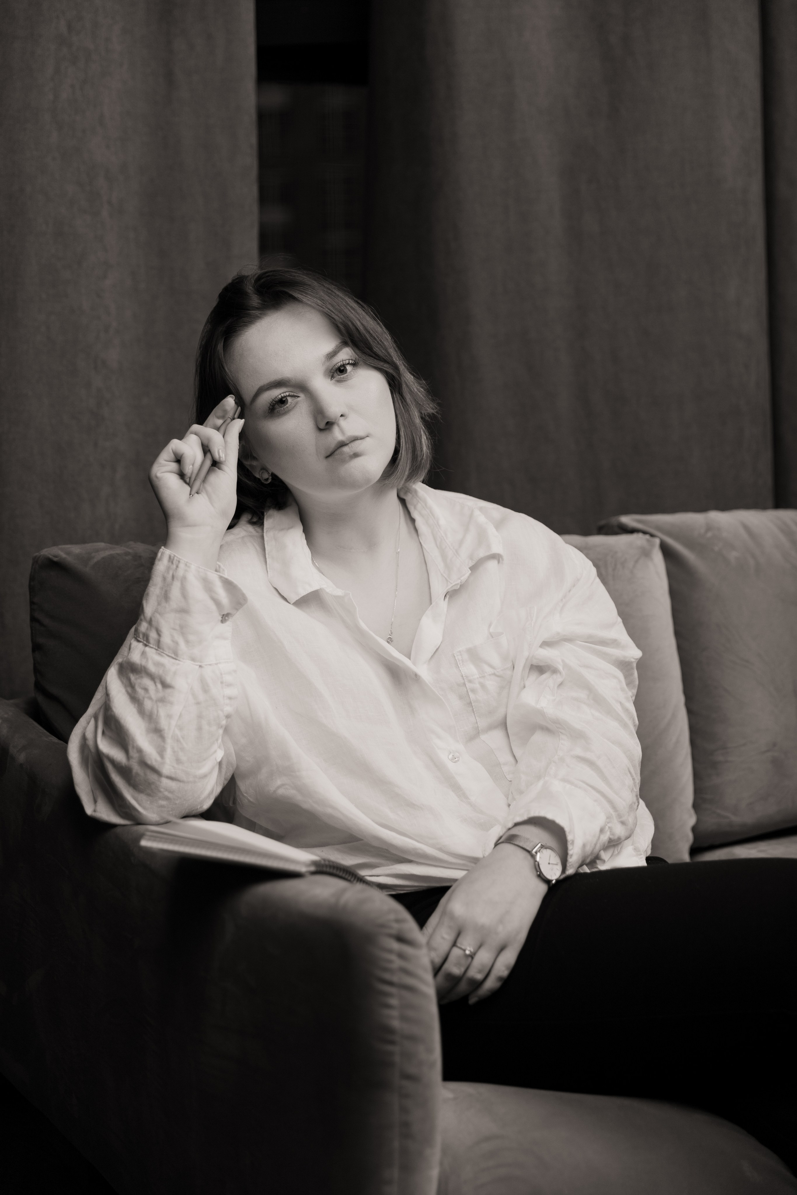 Женский портрет в студии. Портретный фотограф в Москве Анна Бобрик