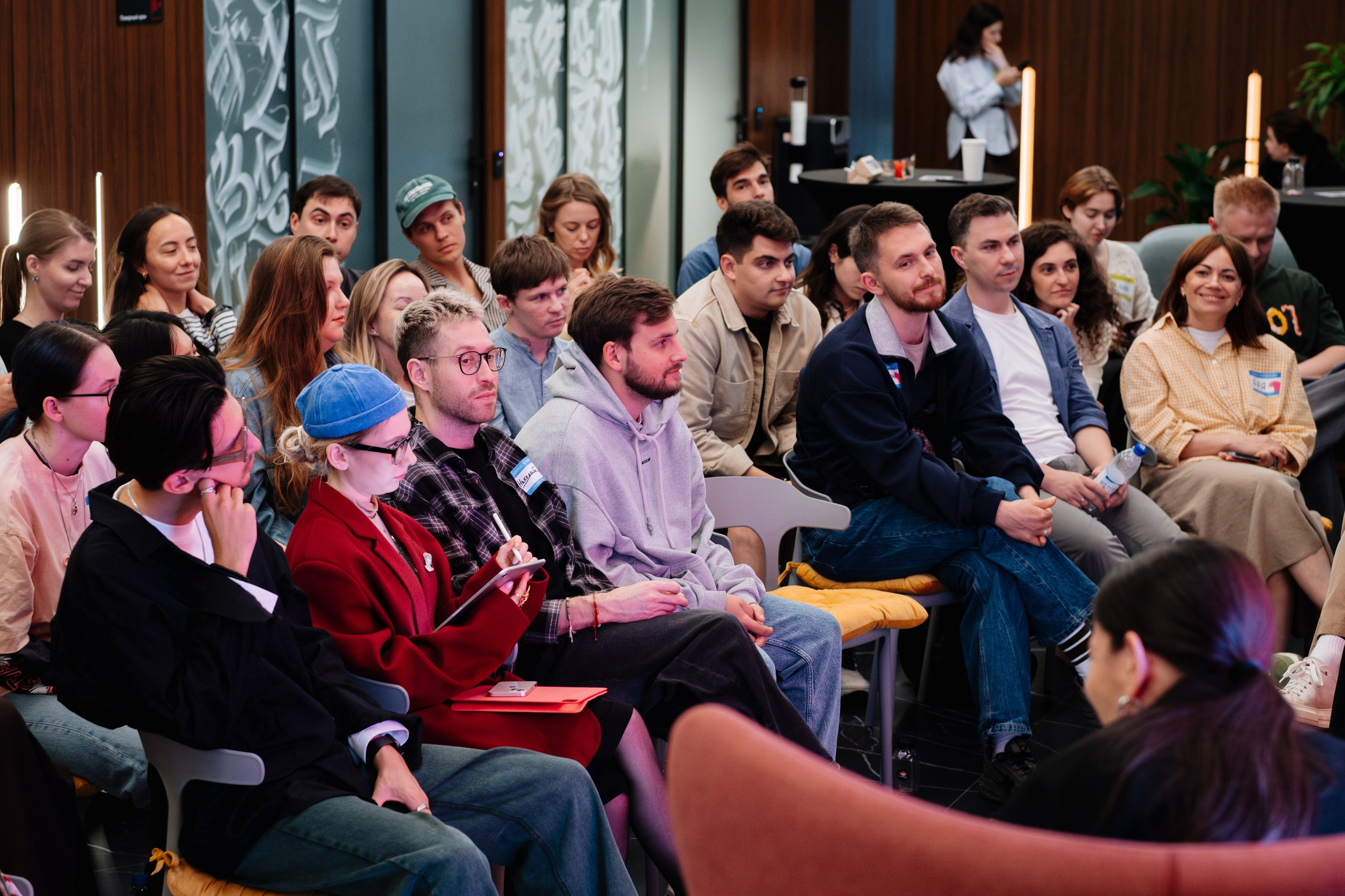 Нескучные финансы х Изионисты. Репортажный и портретный фотограф в Москве Илья Спиридонов
