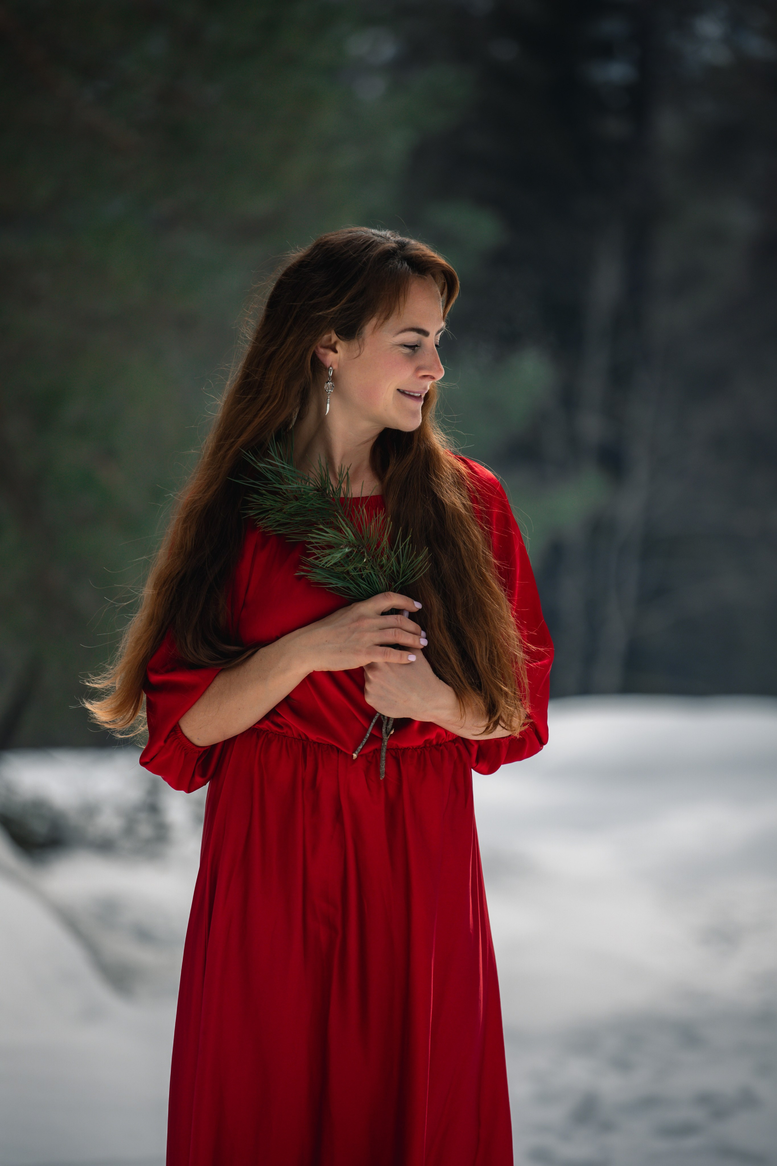 Red in snow. Photographer in Saint-Petersburg and Moscow Max Spector