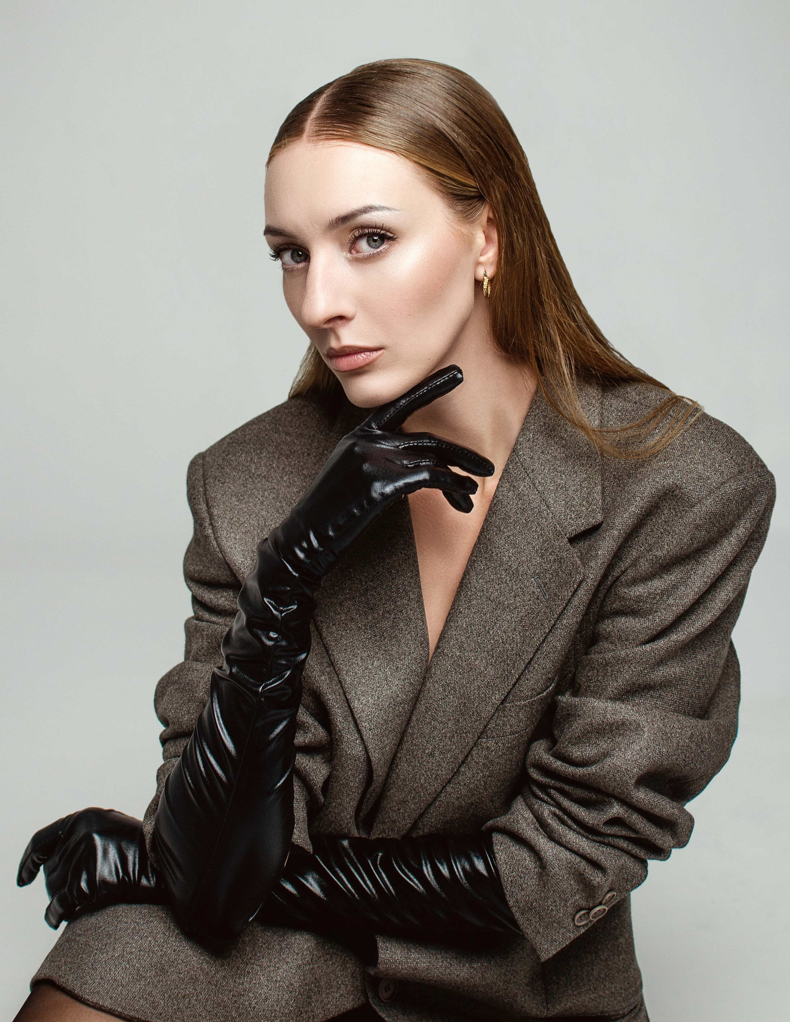 Стильная студийная фотосессия в Анапе заказать