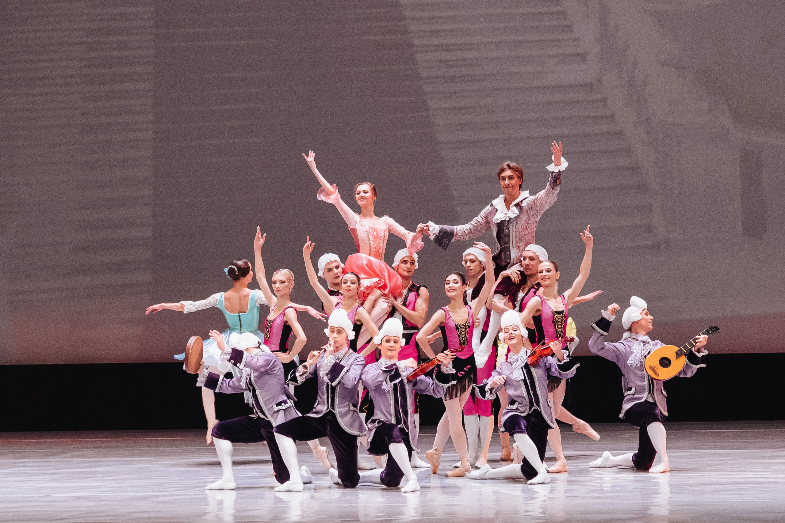 Театр. Балетный фотограф в Москве Галина Молчанова