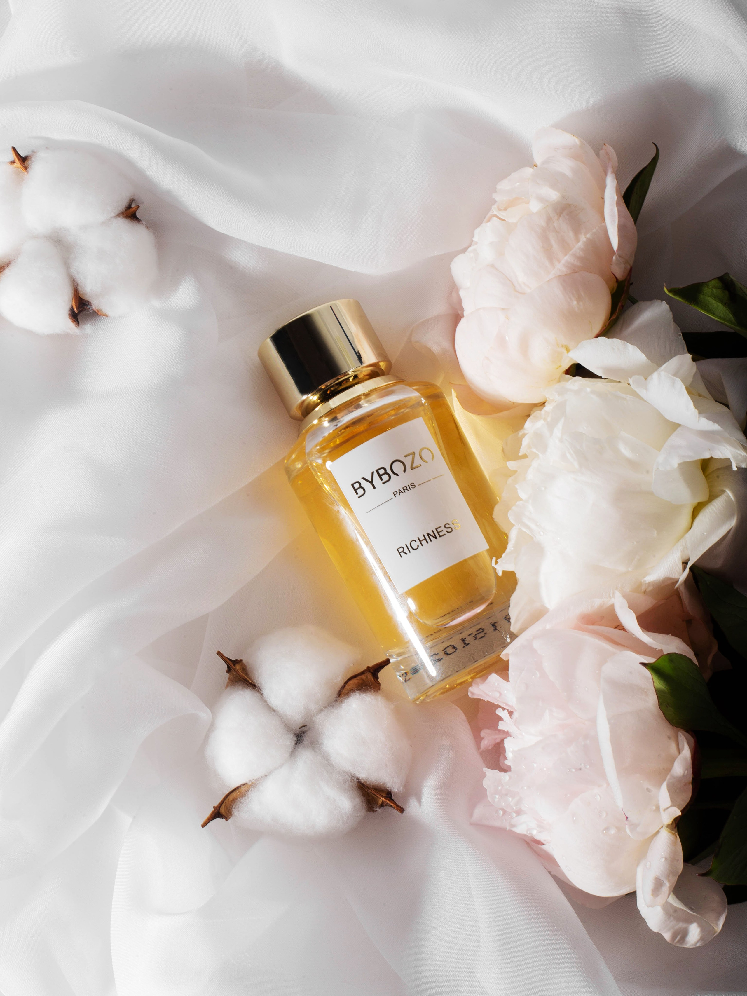 Парфюмерия. Предметный фотограф для маркетплейсов в Кемерово Ольга Воловяшко