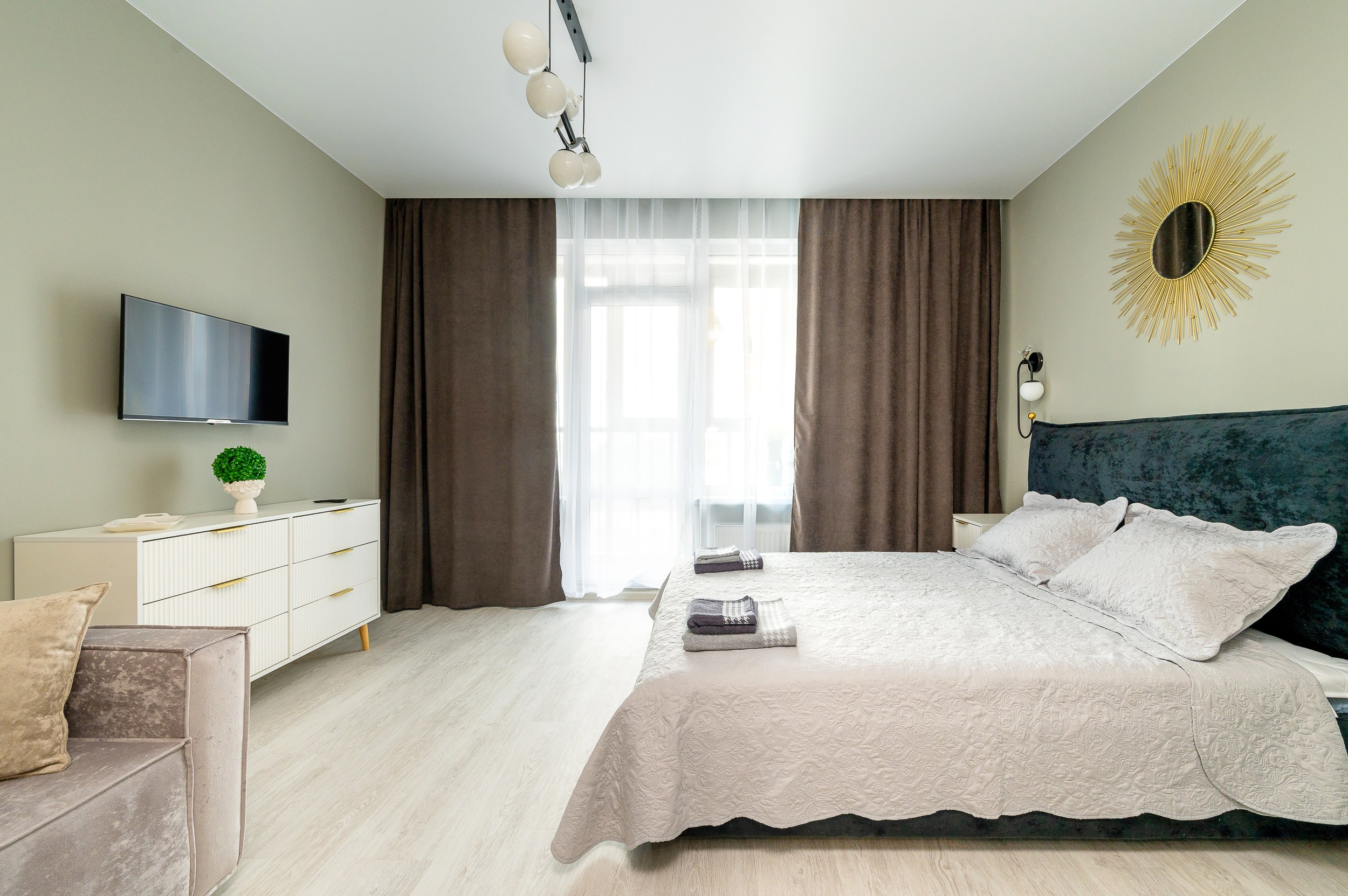 Квартира под суточную аренду в СПб. Интерьерный фотограф. Фото- видеосъемка недвижимости Санкт-Петербург