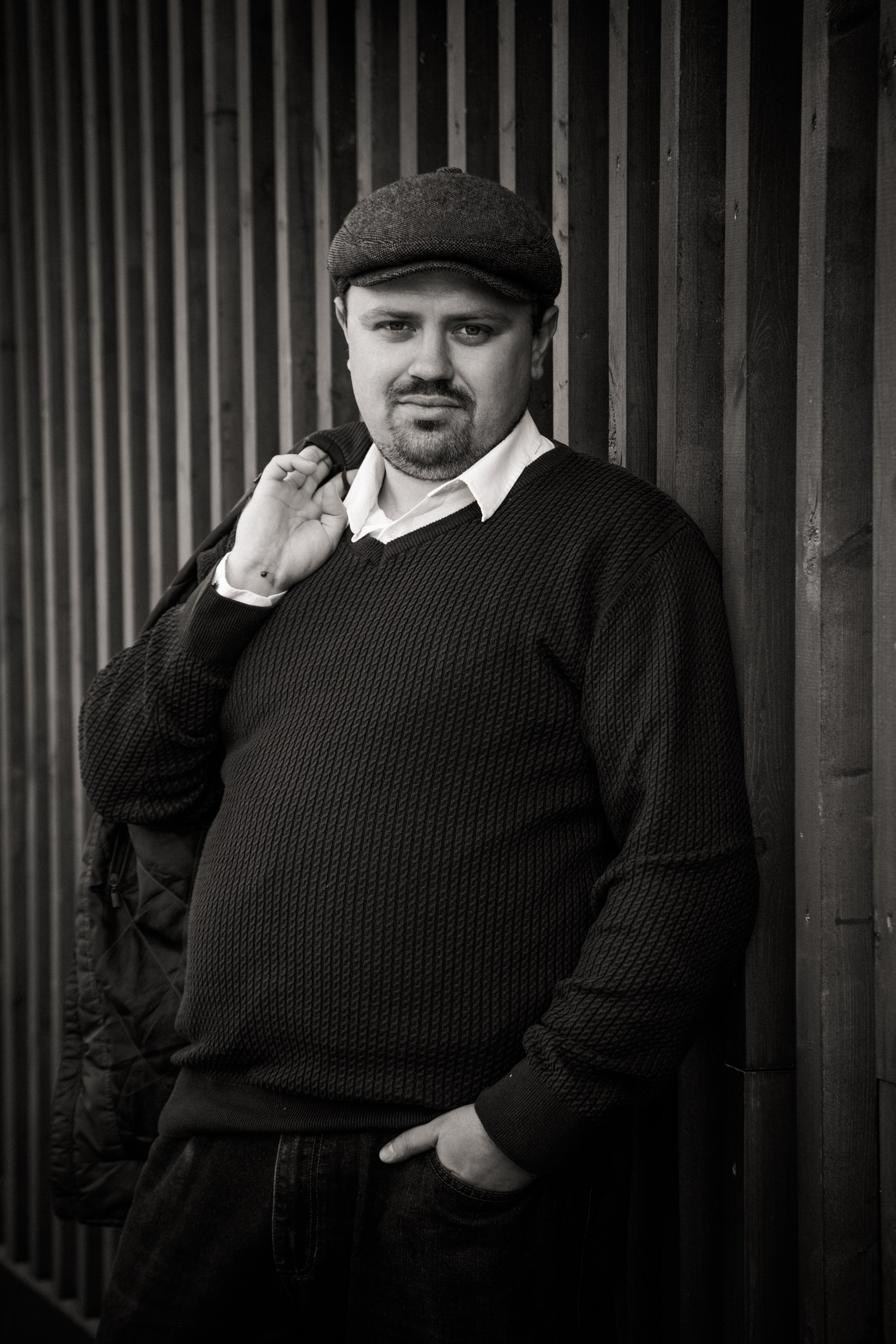 Мужской портрет. Уличная фотосессия. Свадебный и семейный фотограф в Москве и Подмосковье Лариса Козлова