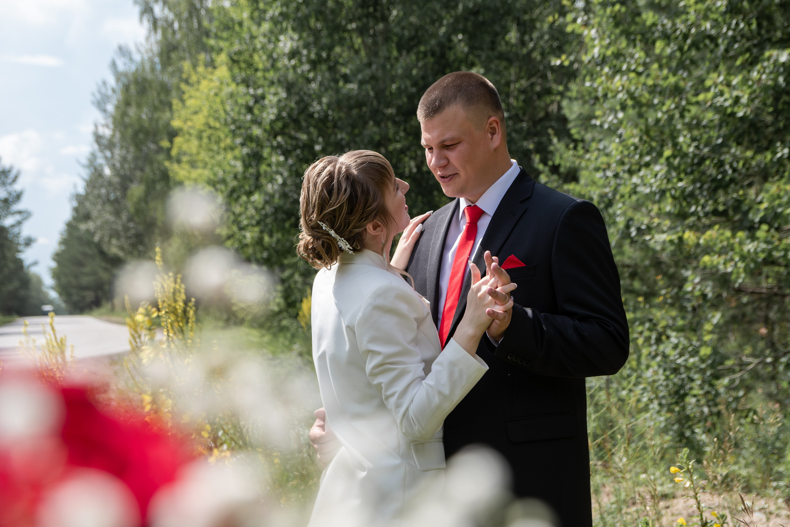 Никита и Ксения. Свадебная прогулка. Фотограф в Сузуне — Зоя Попова (Собственная фотостудия)