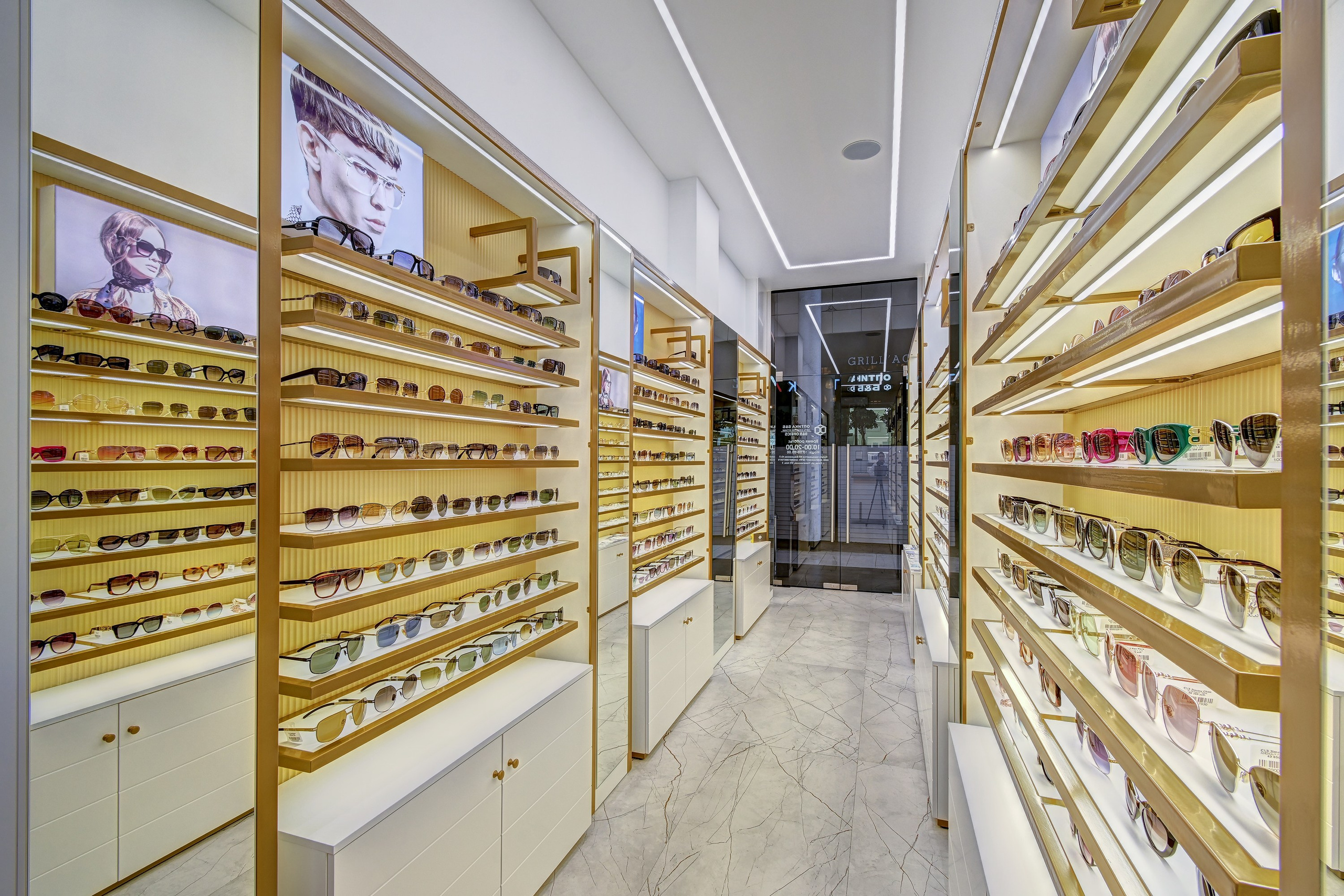 Салон оптики в Сочи. Интерьерный фотограф в Сочи | Роман Сусленко