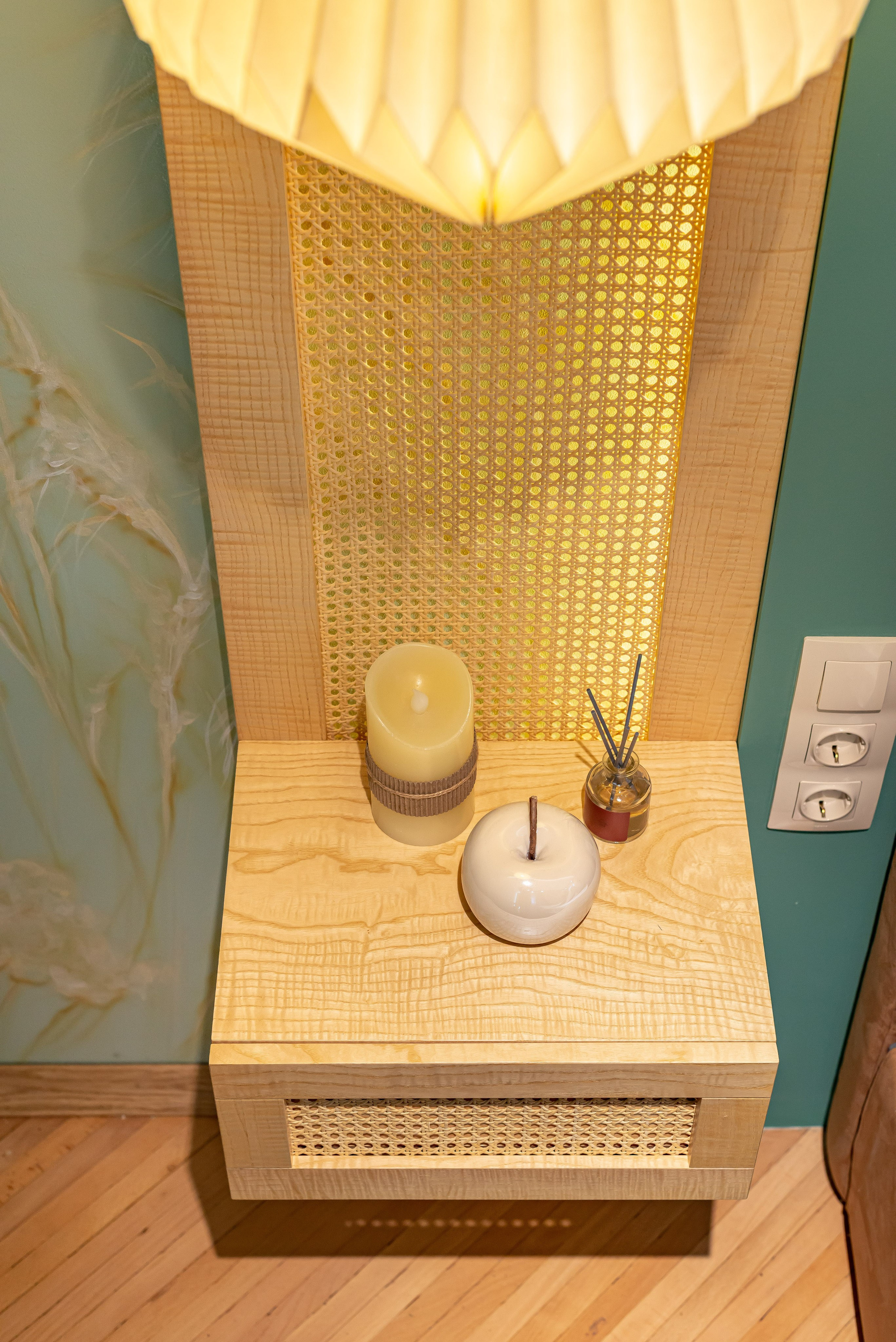 Спальня для телепроекта Большие Перемены на канале Россия 1. Интерьерная съёмка и виртуальные туры — Интерьерный фотограф Кузнецов Сергей (photopixiq)