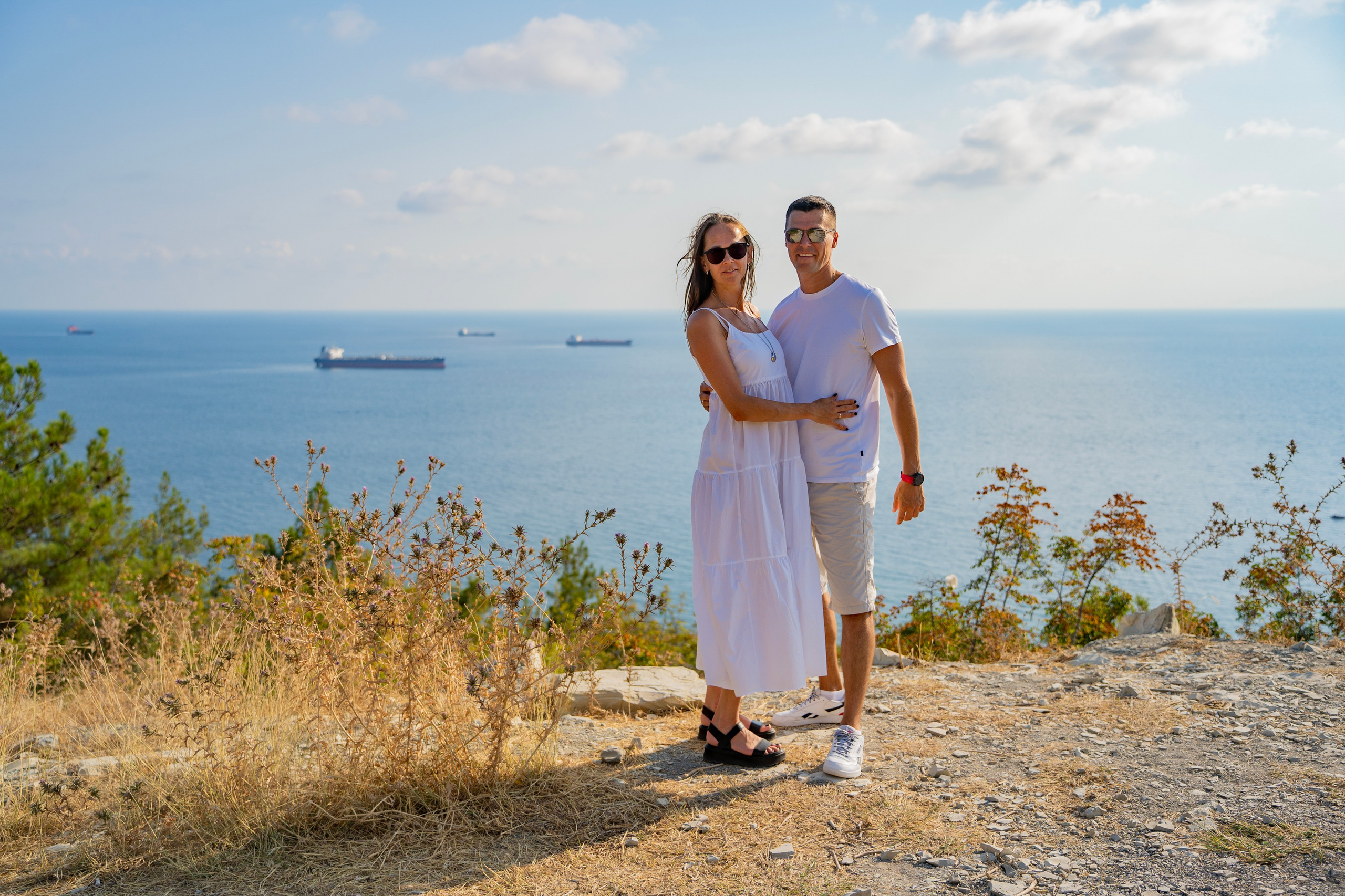 Семейная фотопрогулка по Кабардинке. Семейный и детский фотограф Екатерина Черняева. Снимаю портреты, love story, фотопрогулки, работаю на улице, в кафе, студии, дома у клиента