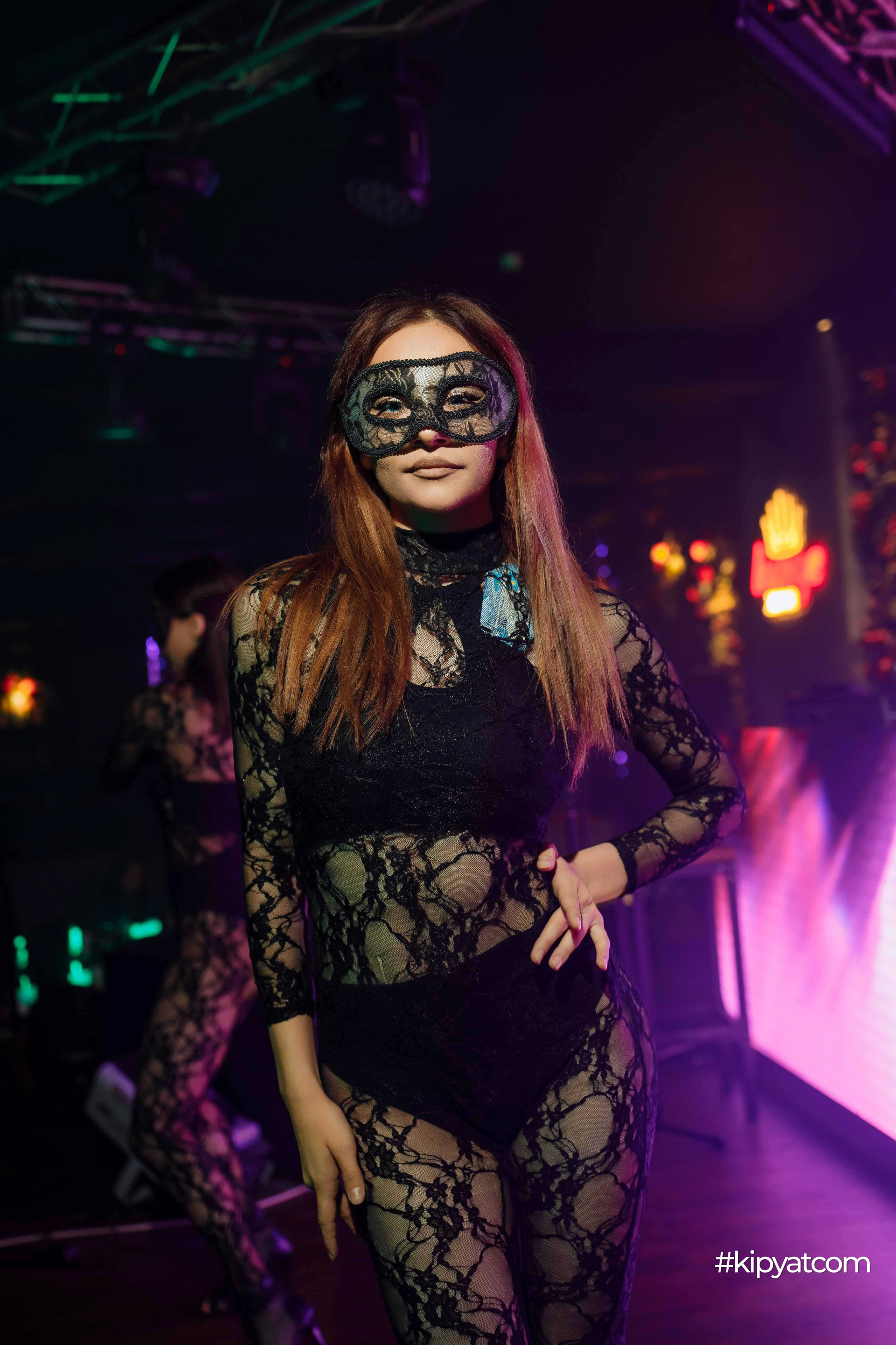 The Queen Prive. Кипятком Шымкент
