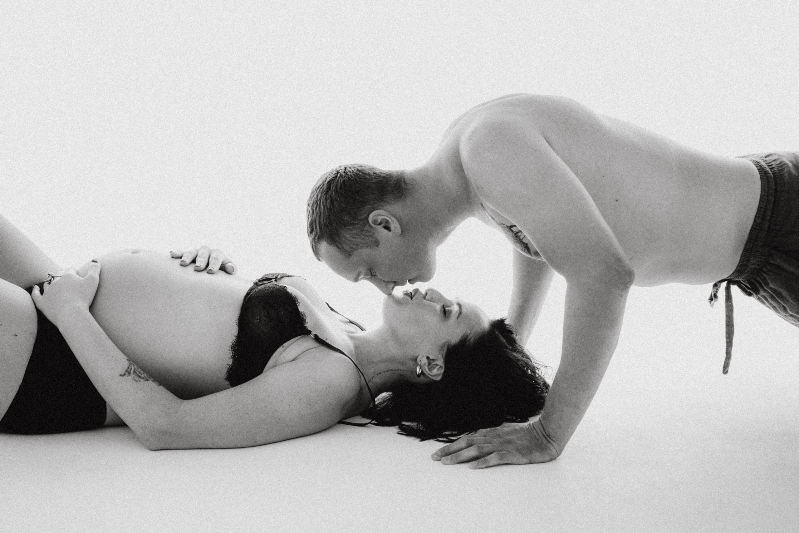 БЕРЕМЕННОСТЬ. ФОТОГРАФ АЛЕКСАНДРА ПЕРМЯКОВА