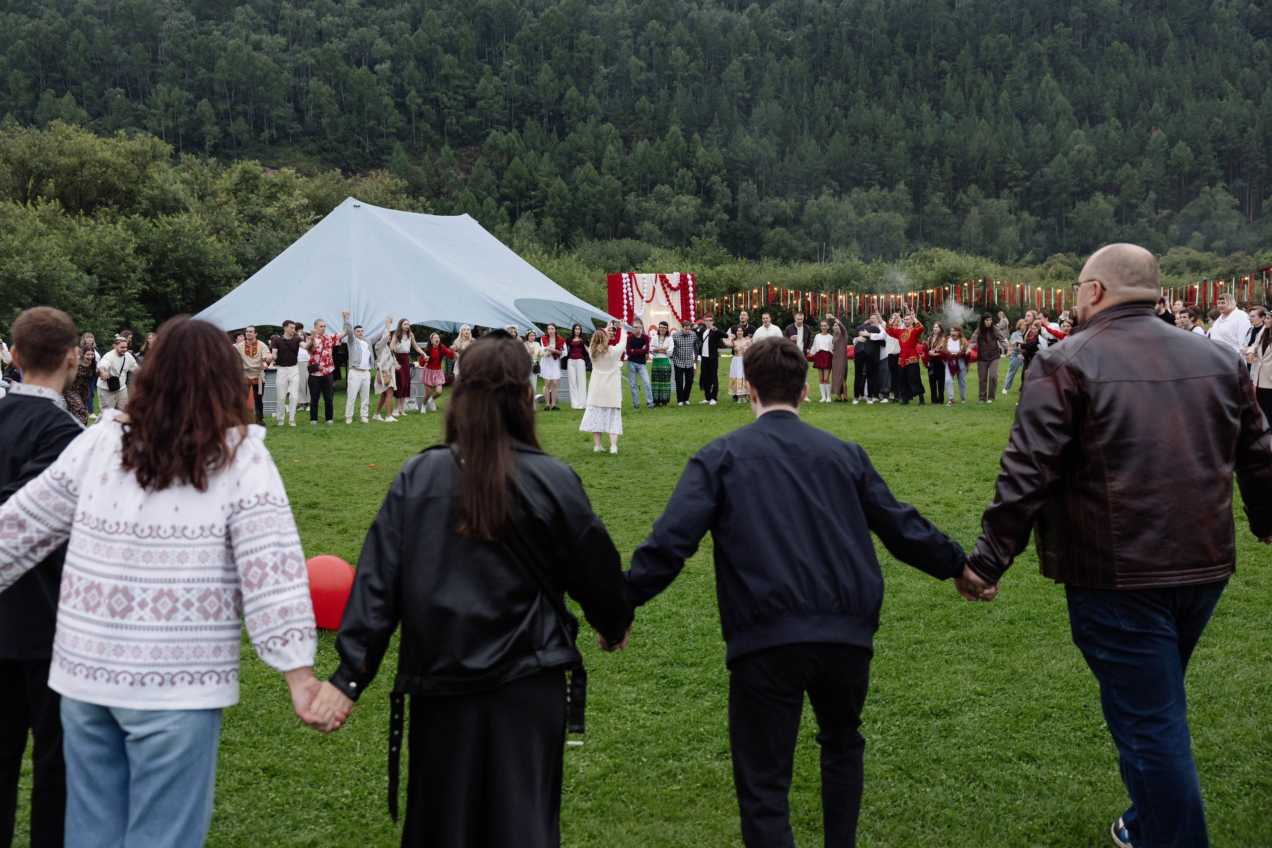 Летнее корпоративное событие ПАО «Совкомбанк». Свадебный фотограф Красноярск Элина Леонова