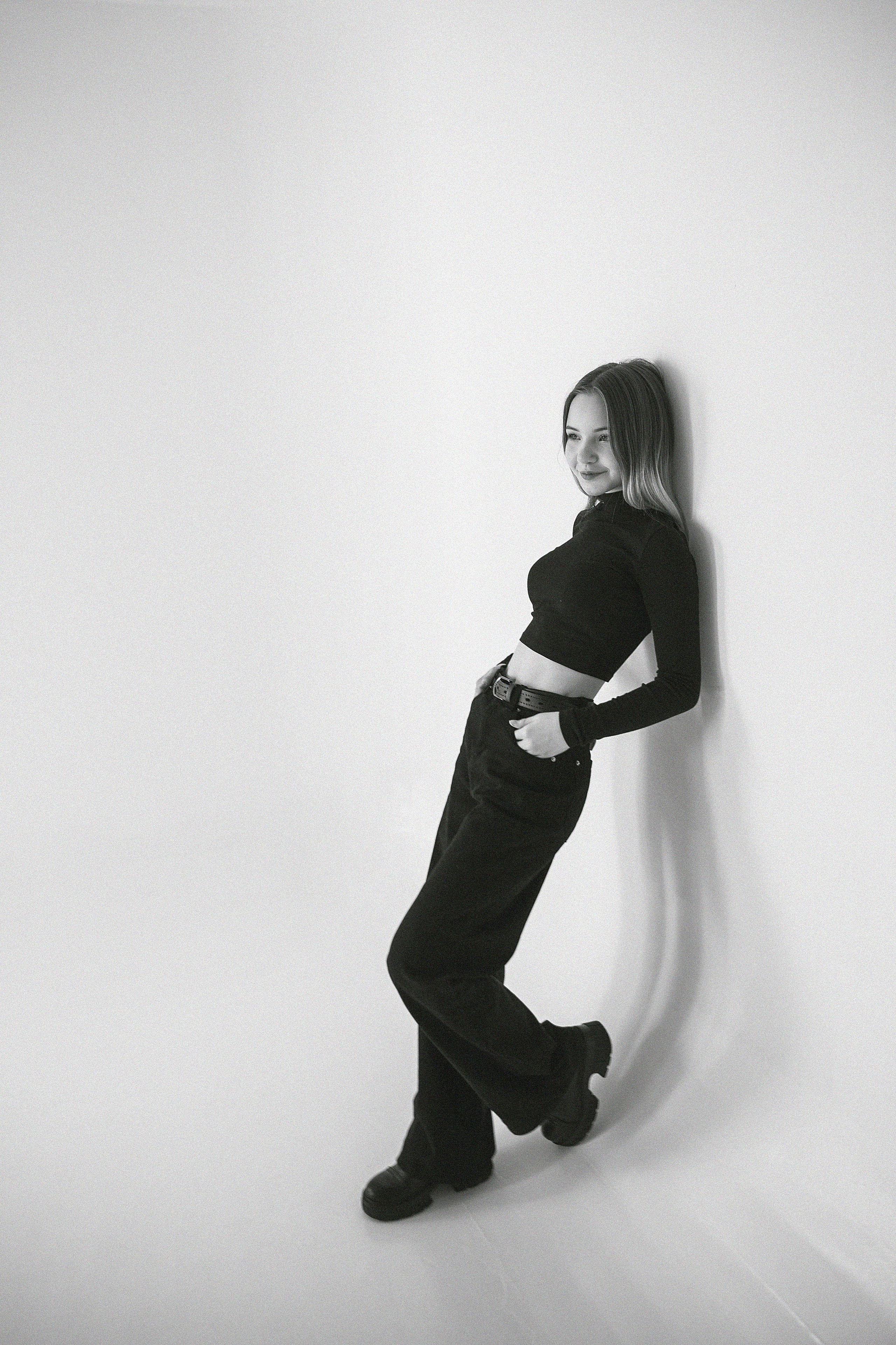 Фотосессия Милены в фотостудии Пространство. Свадебный, семейный и портретный фотограф в Алматы, Костанай