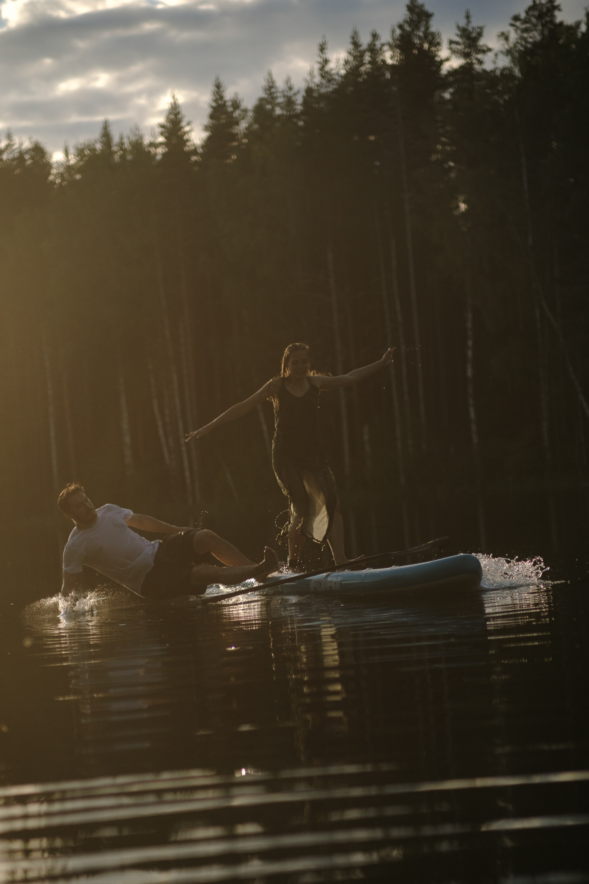 Петя и Лина, на сапах. Интерьерный фотограф и видеограф в Санкт-Петербурге Вадим Балбашевский