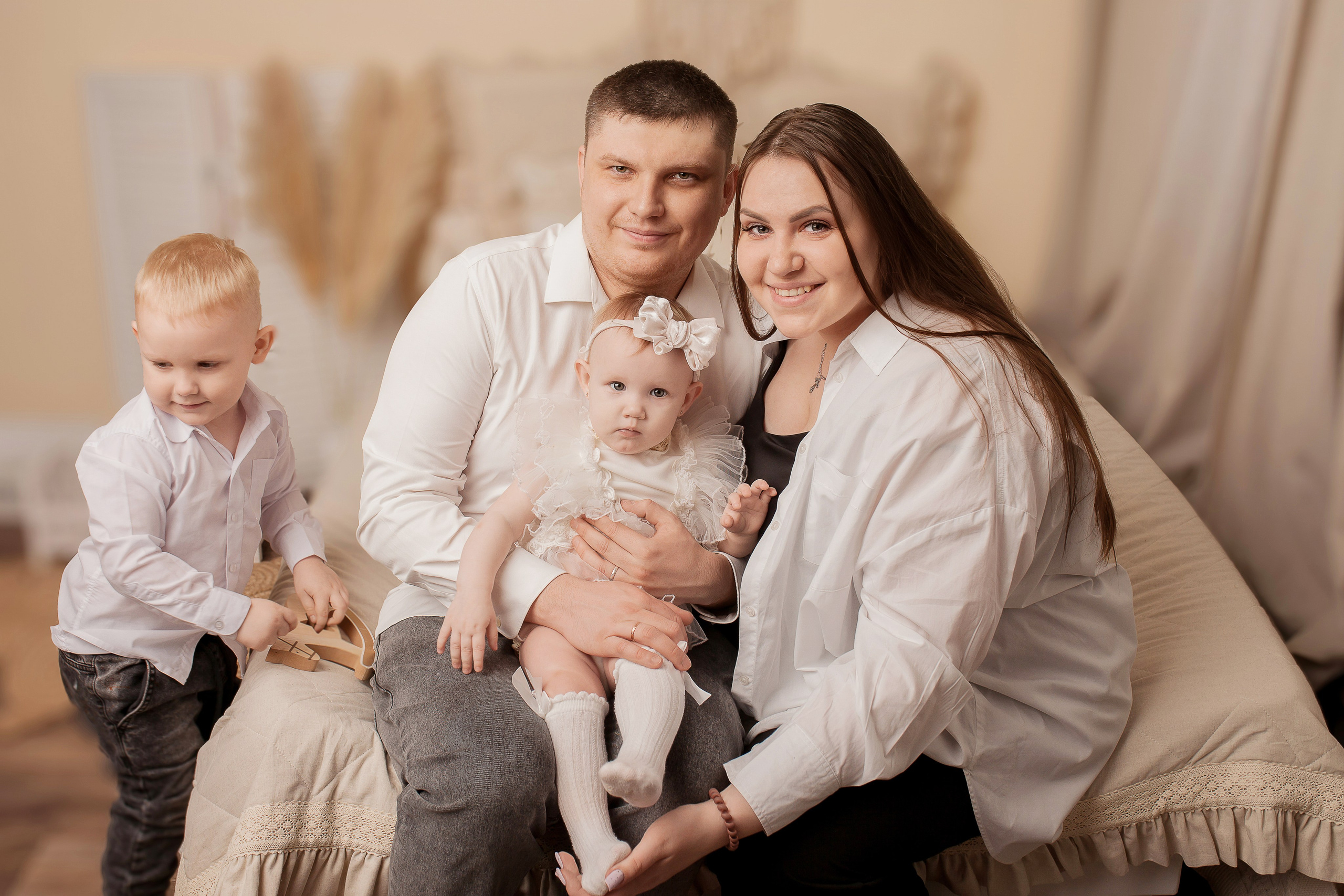 Годовасие — девочки. Фотограф новорожденных в Новокузнецке Анна Горошникова