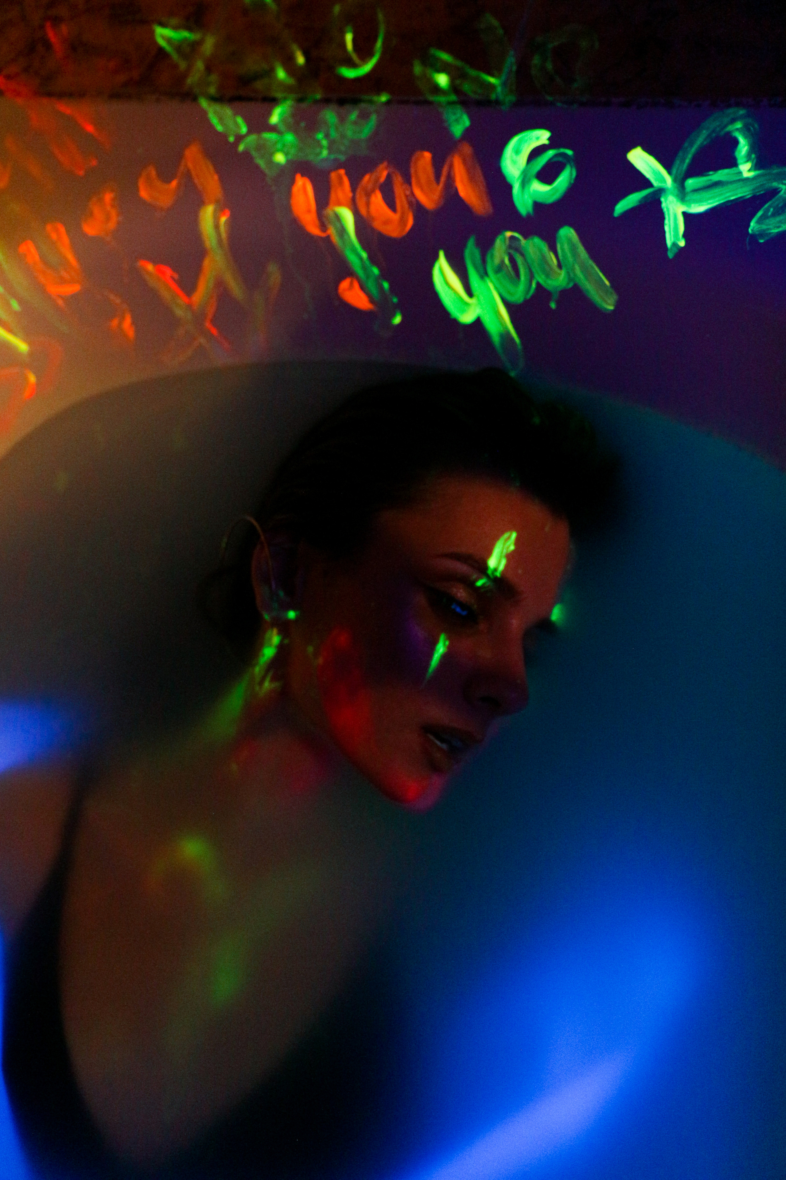 Неон. Фотограф Аникеева Алина, Рязань/Москва