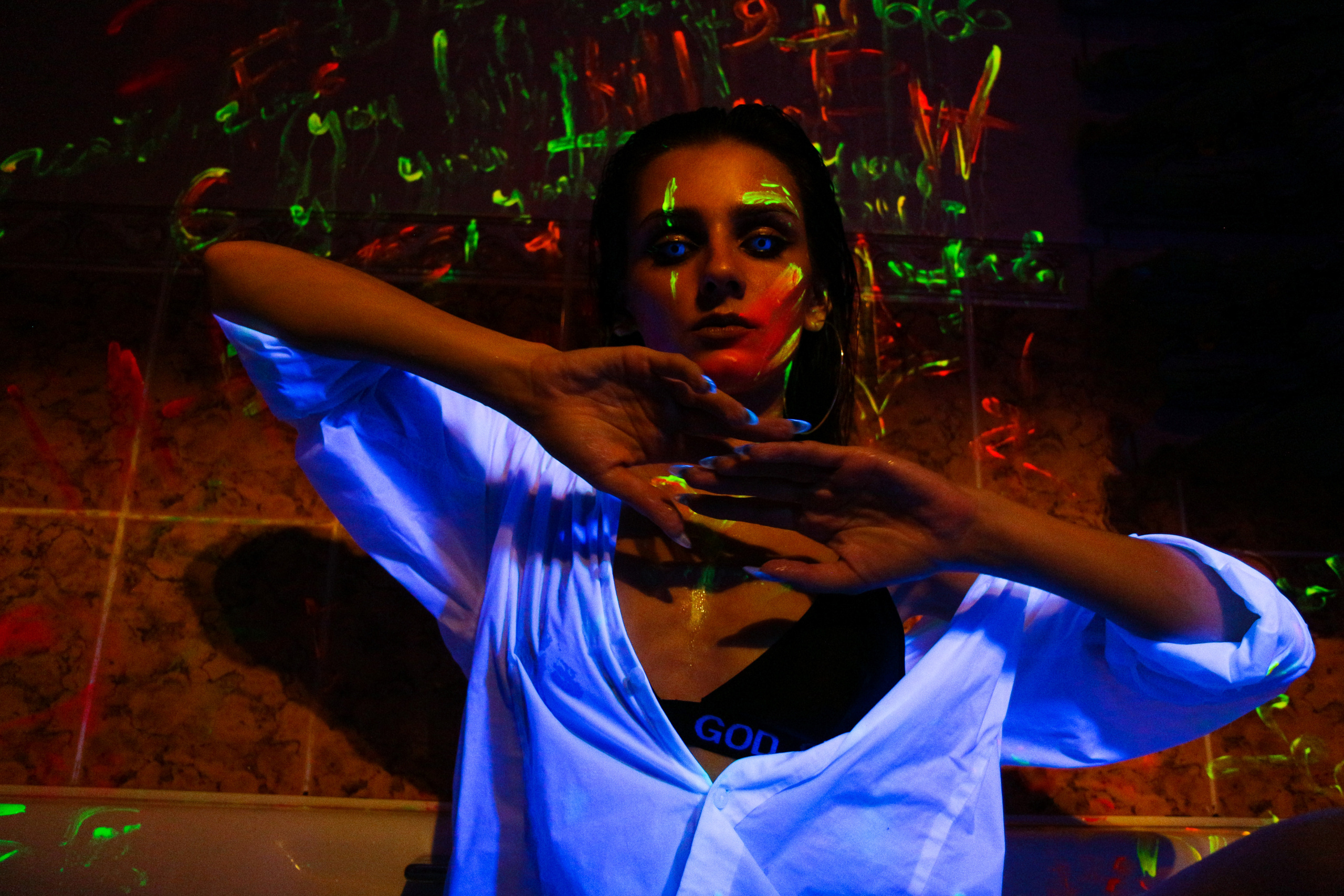 Неон. Фотограф Аникеева Алина, Рязань/Москва