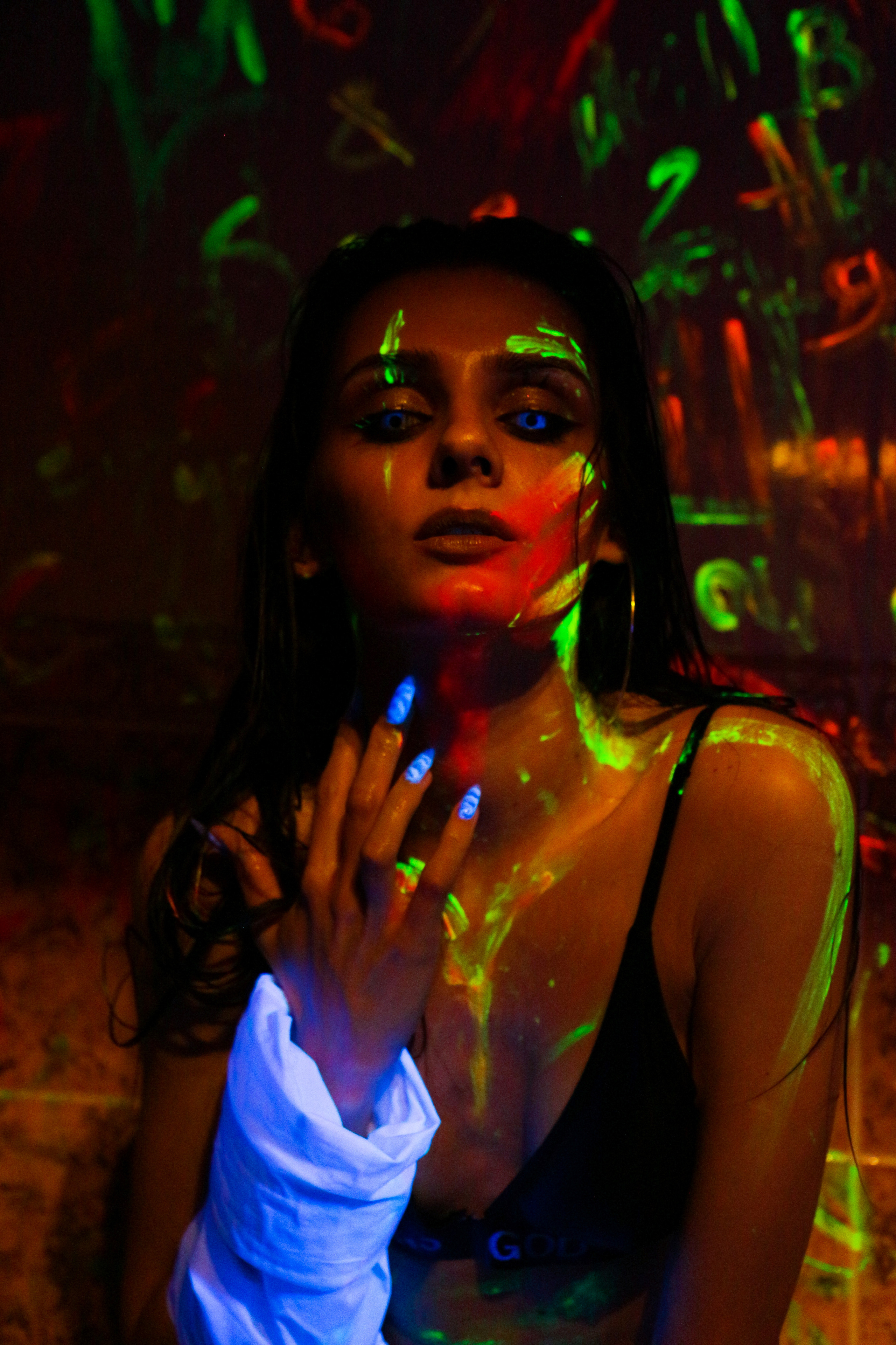 Неон. Фотограф Аникеева Алина, Рязань/Москва