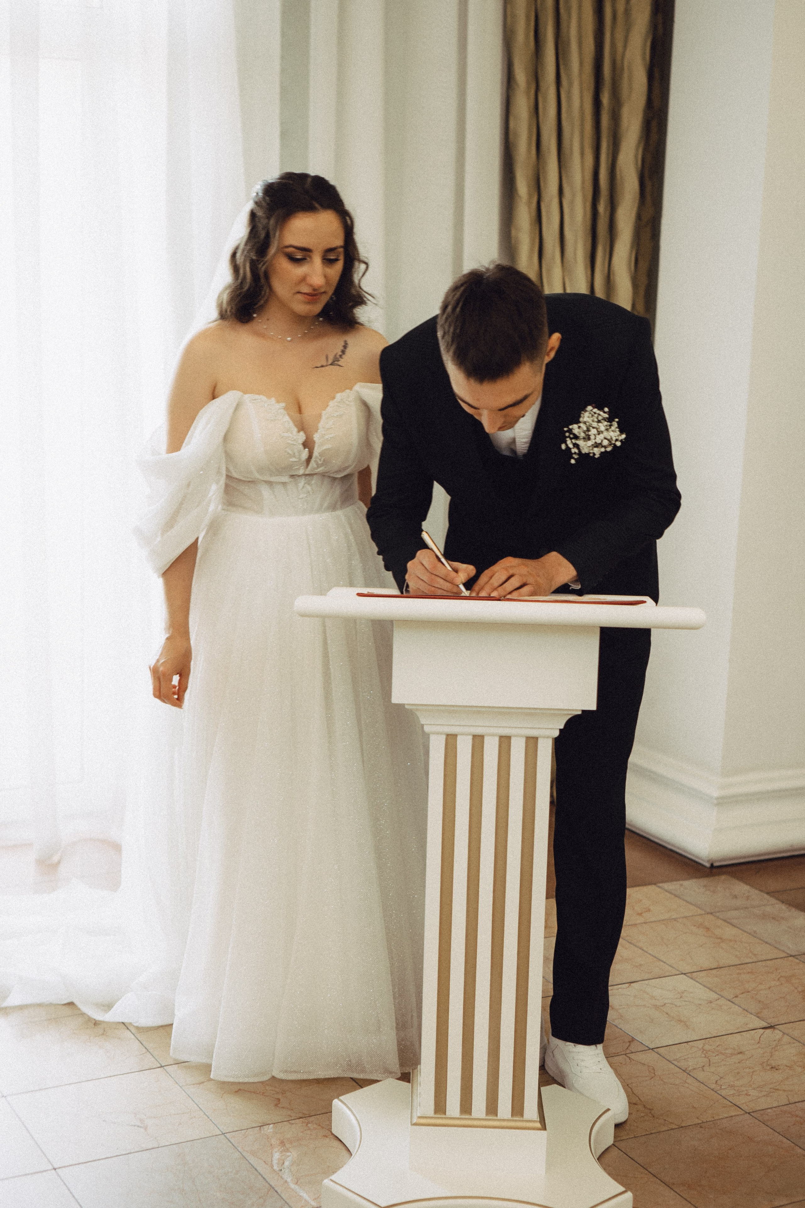 СВАДЕБНАЯ СЬЕМК В ПАРКЕ 300-ЛЕТИЯ. Профессиональный фотограф, Санкт-Петербург — Виктория Богомолова