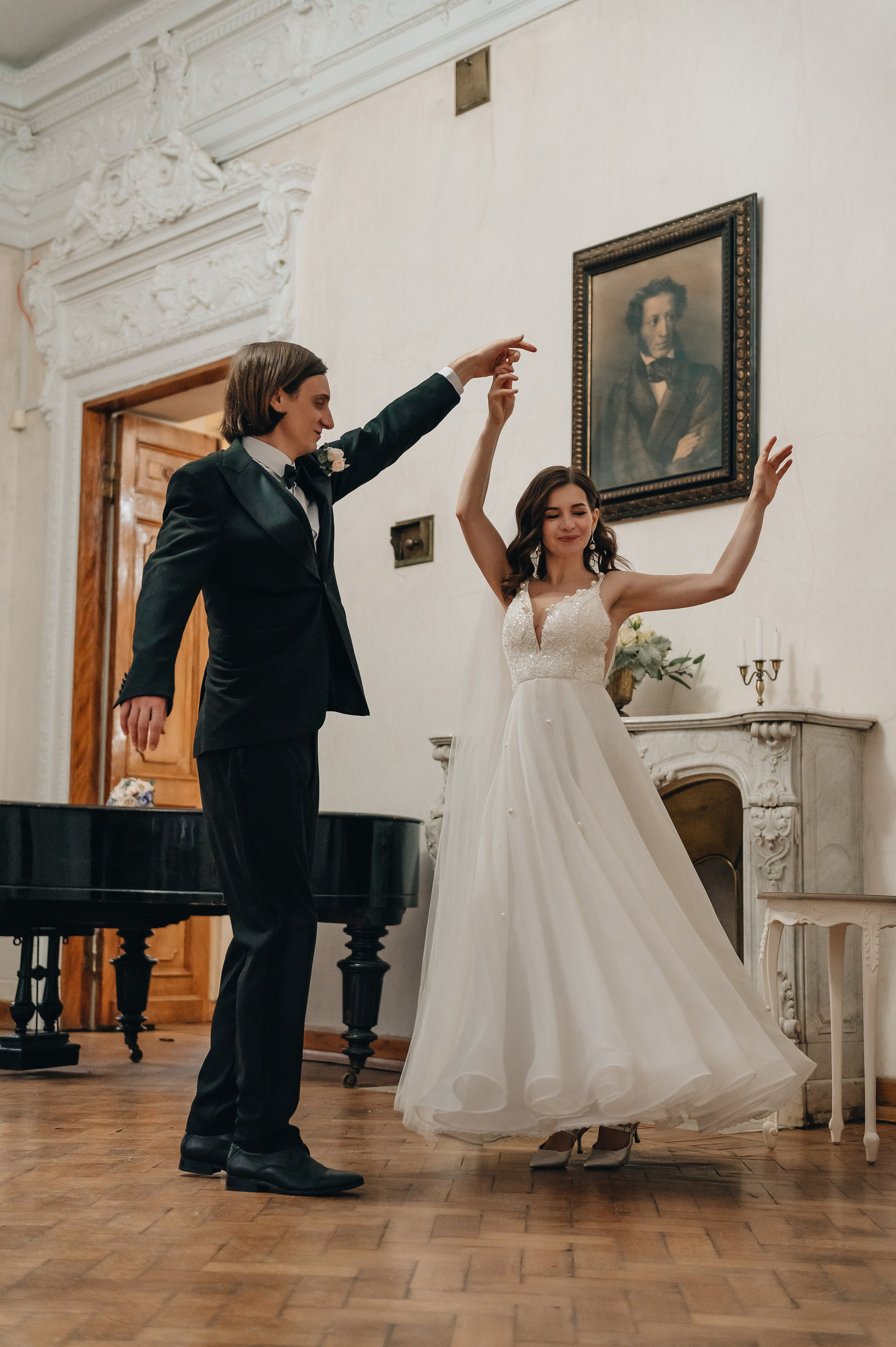 Свадебная фотосессия в библиотеке им. Пушкина. Портретный фотограф Москва Светлана Кашура