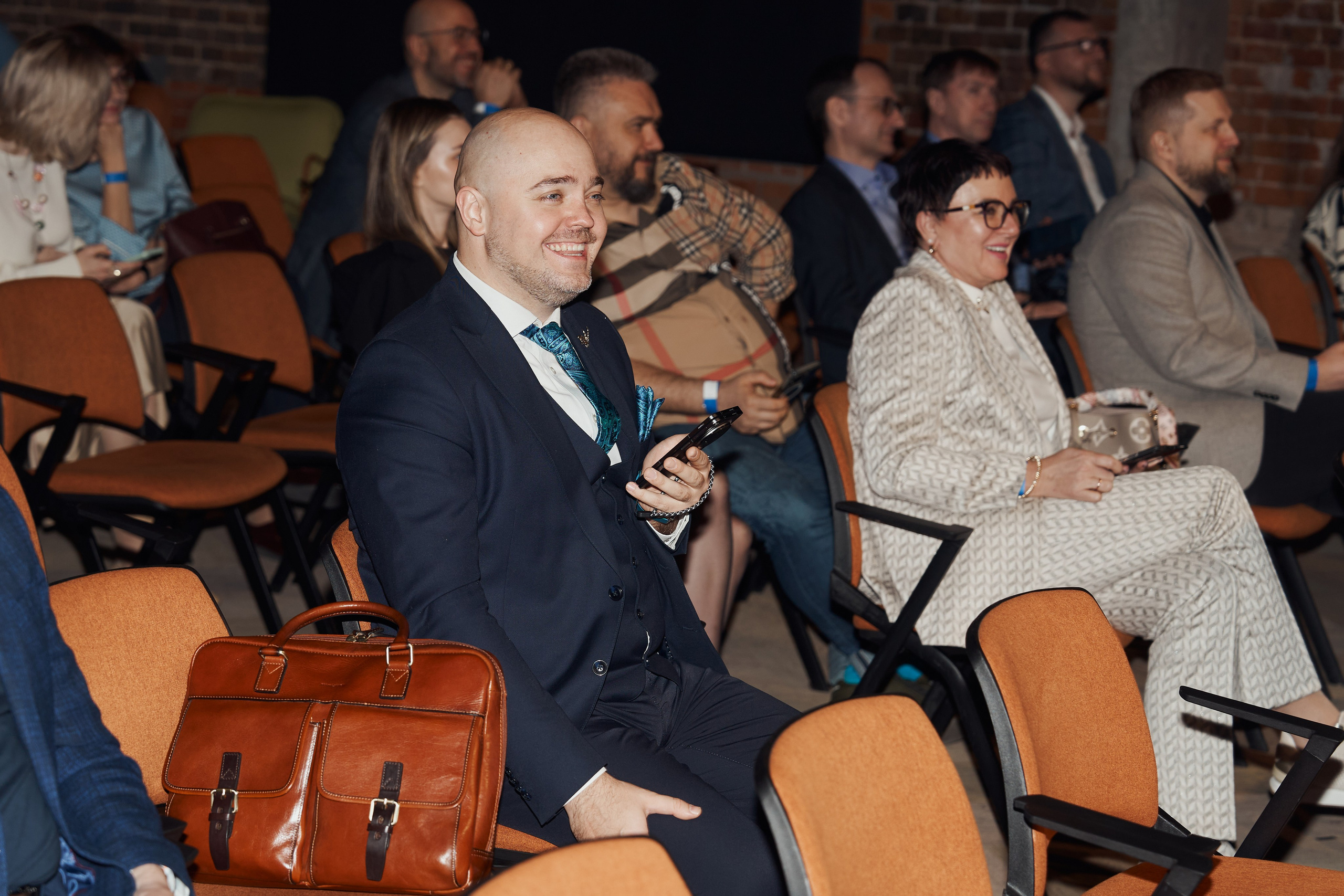 Клинике «Будь Здоров» 20 лет. Свадебный фотограф в Москве и Подмосковье Виктор Одинцов