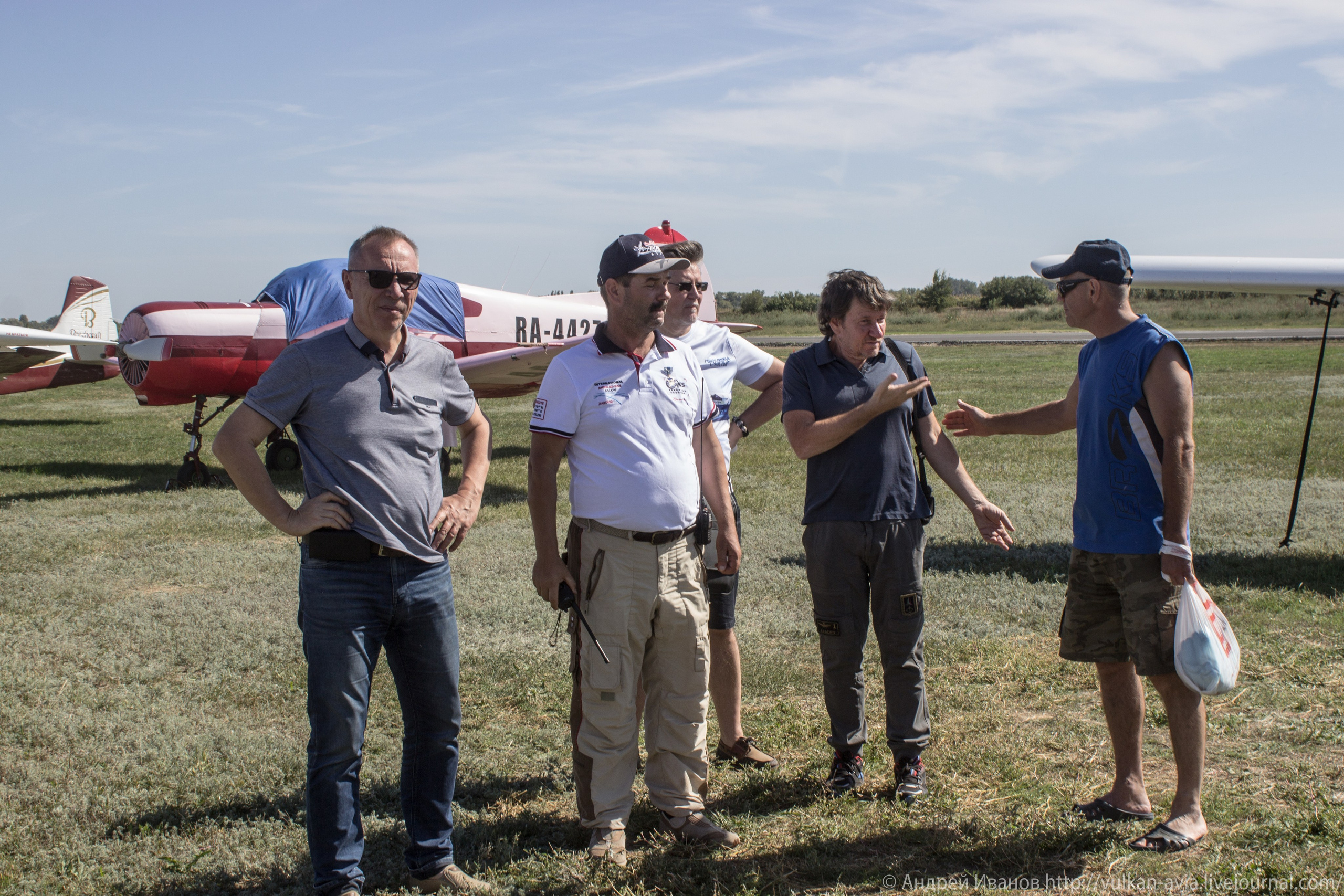 Волгодонск аэр. Потапов слёт «Небо для всех» (2021 г.). Фотоальбом показывающий увлекательный мир авиации и мир медведей Андрея Иванова