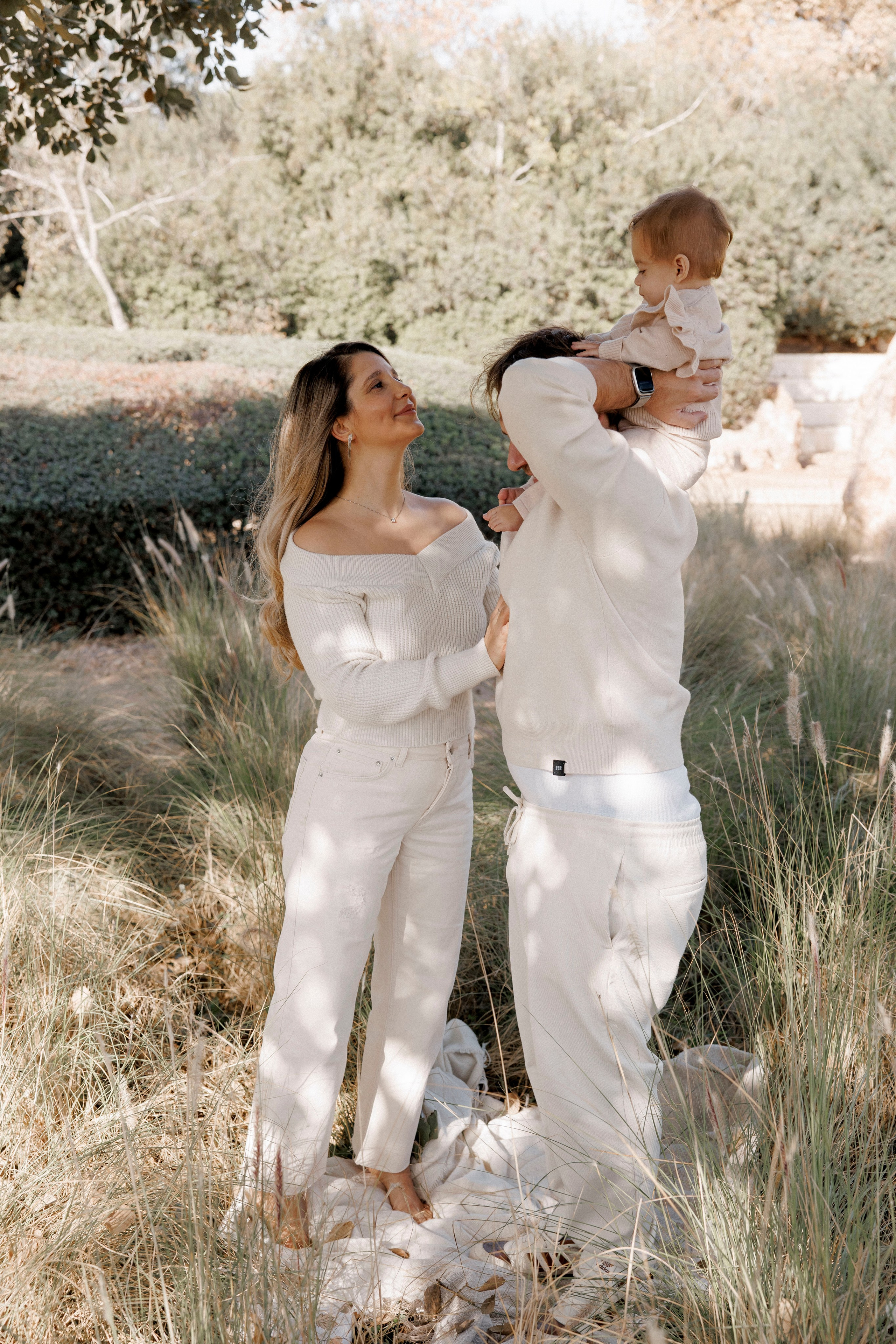 First year photoshoot inside the park (early morning). Главная