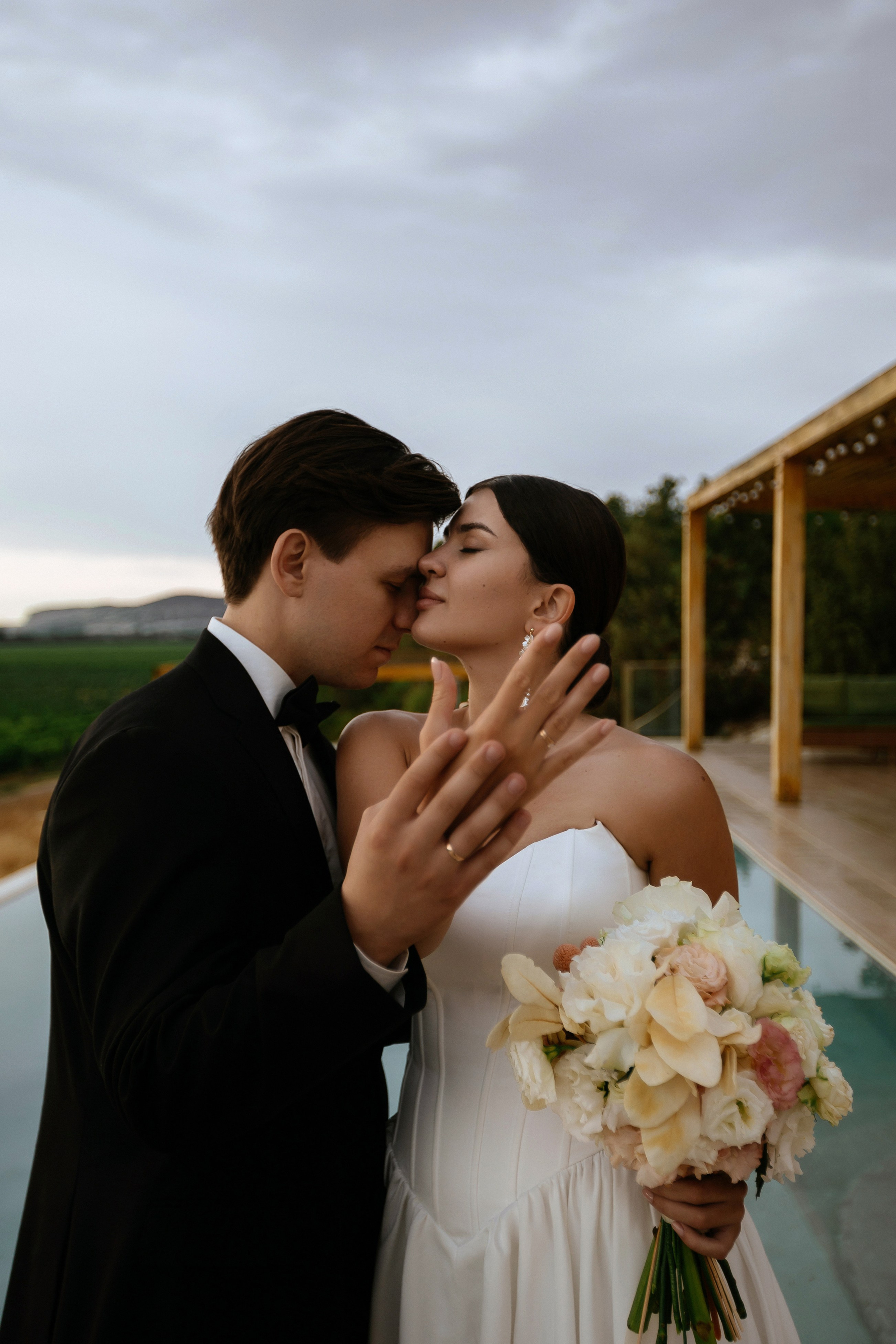 Александр и Алина. Усадьба Акчурина. Фотограф Анна Лейман. Севастополь