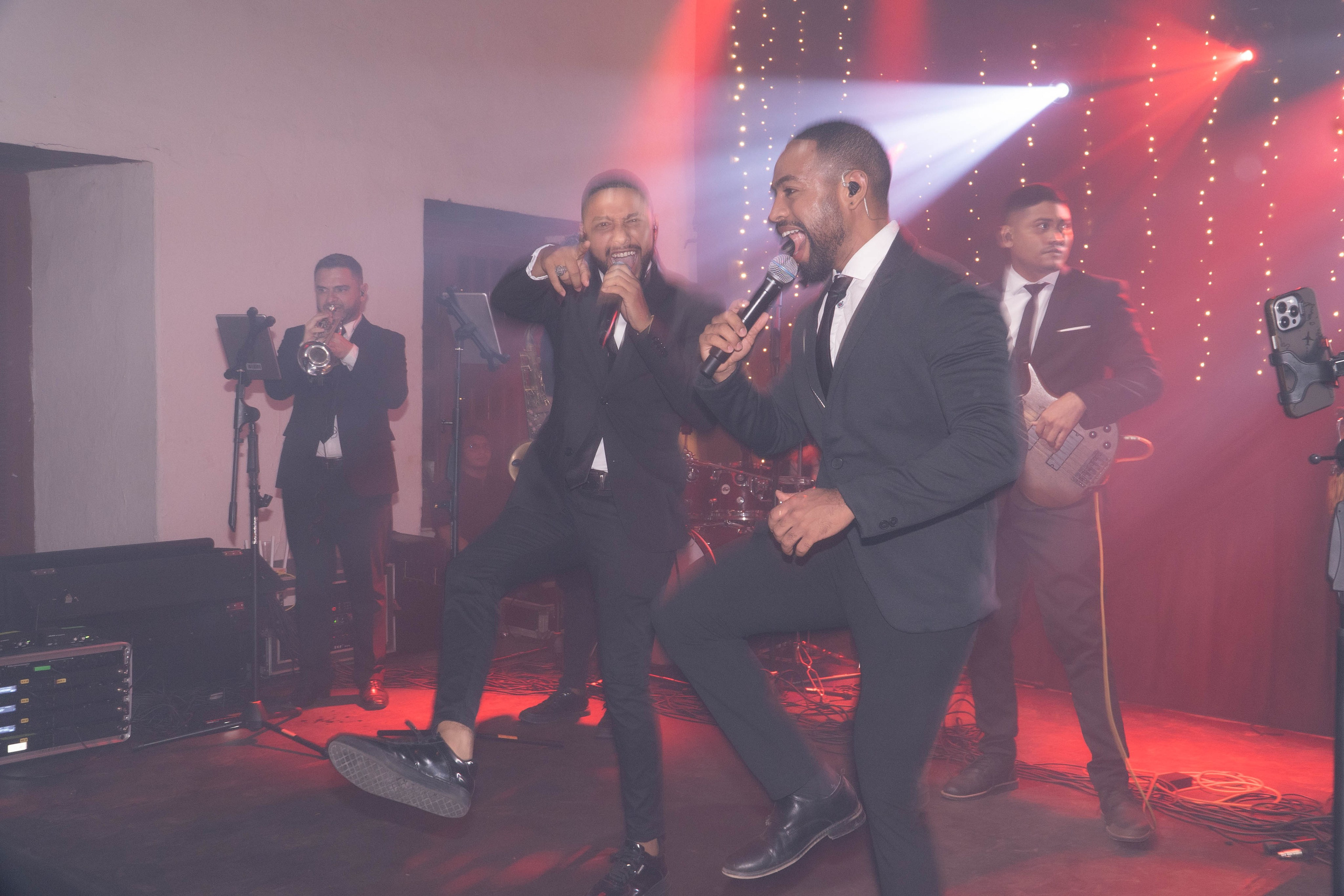 Catalina and Romain. Wedding Photographer in Barcelona and Medellin