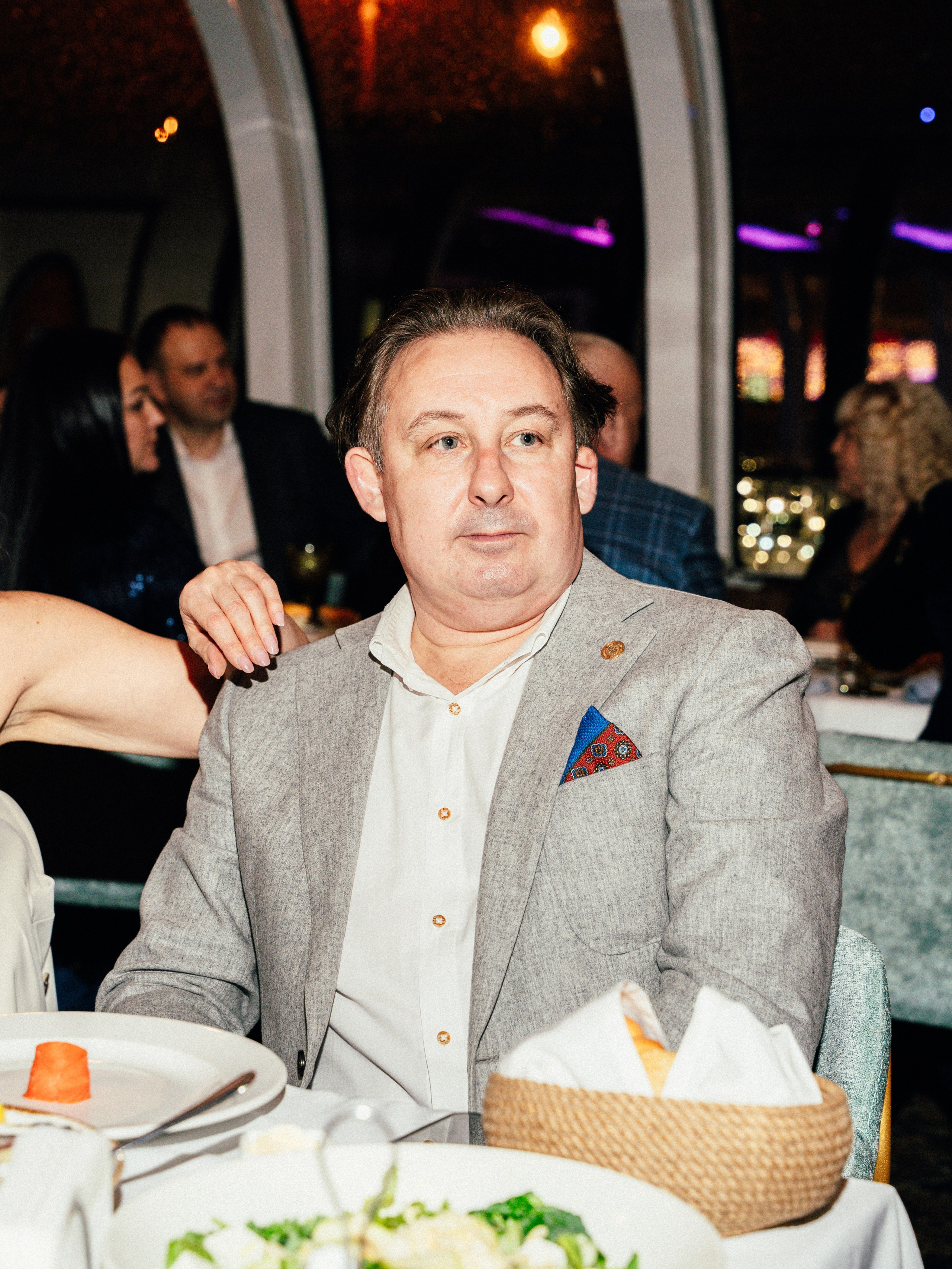 Корпоратив Erwin Река. Портретный и репортажный фотограф