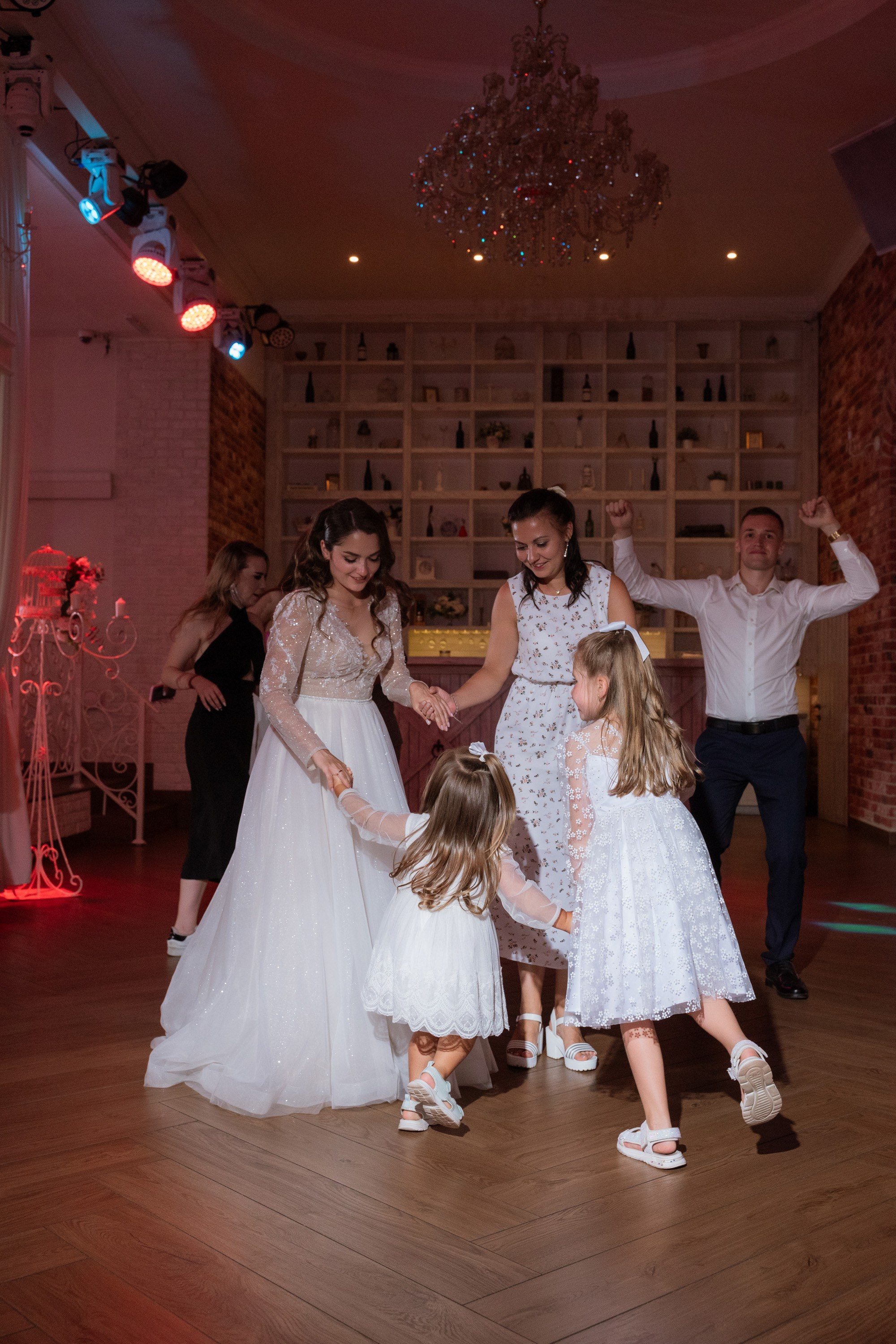 Виталий и Софья | 26.07.24. Свадебный фотограф в Санкт-Петербурге Владислава Тюльпина