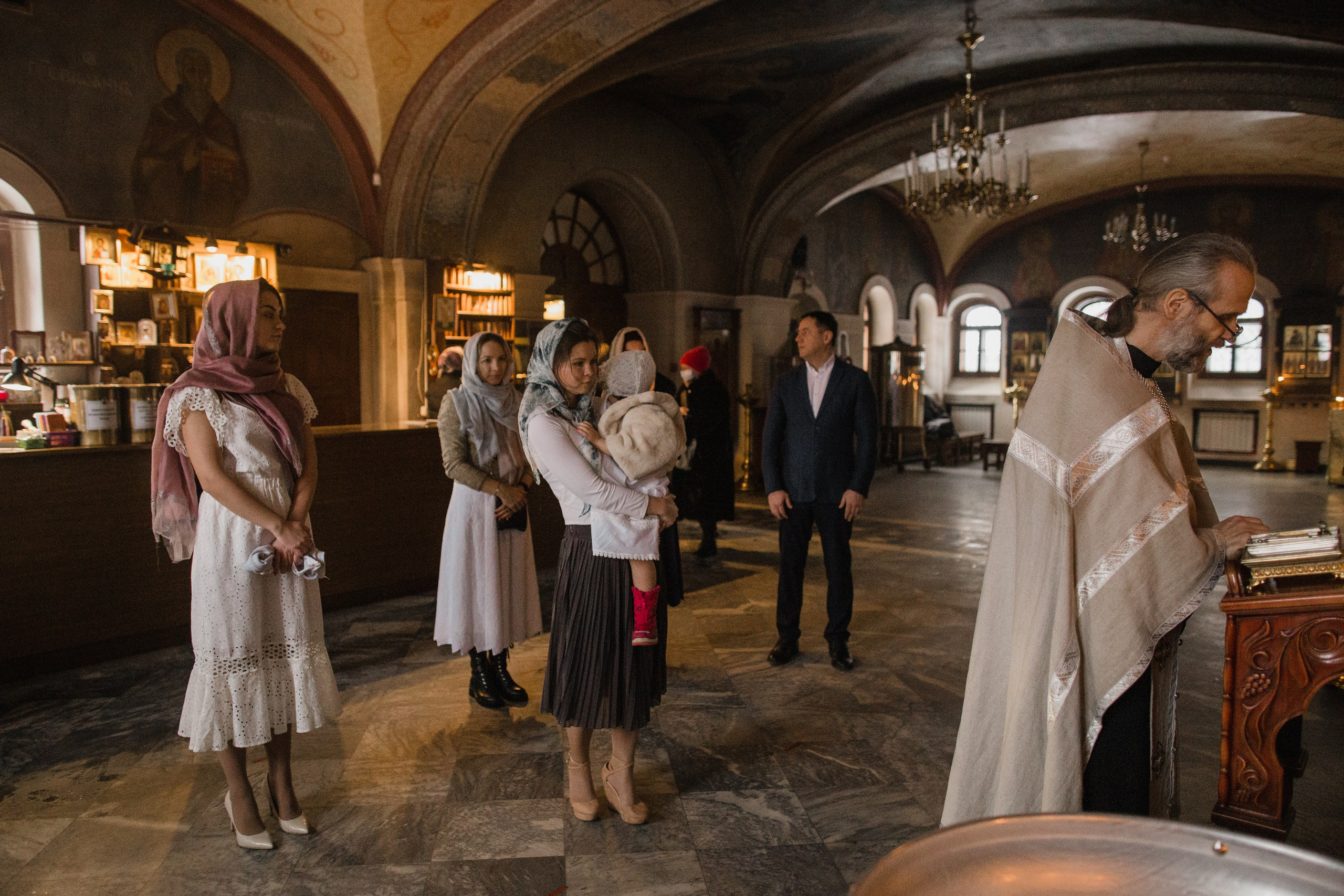 Крещение. Репортажный и свадебный фотограф в Москве Лена Таращенко