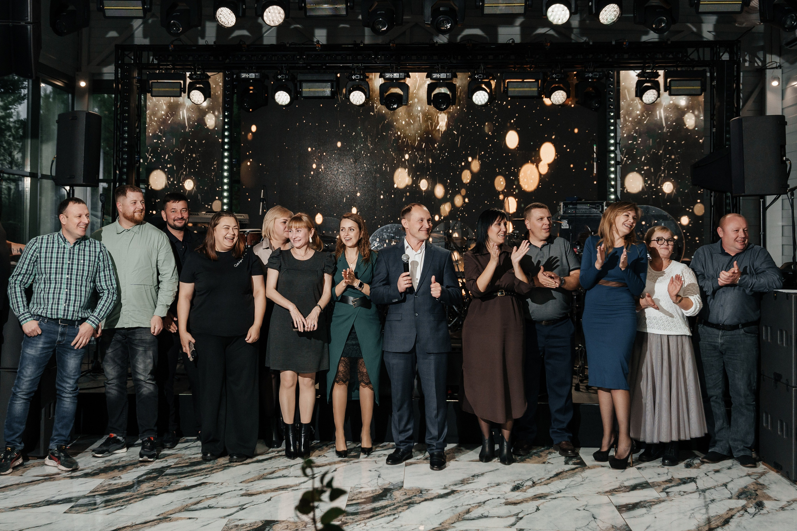 Торжество в Maru Park. Фотограф Кирилл Бабий