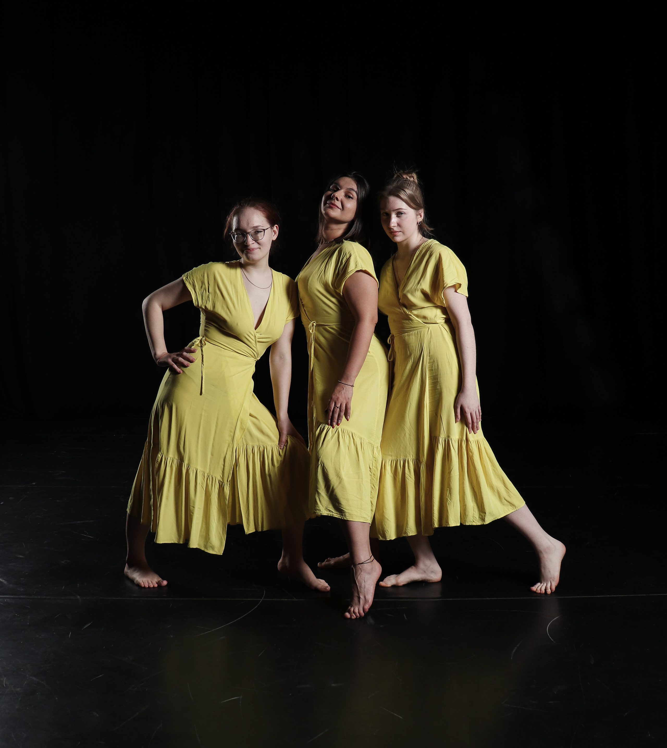 Театр танцевальной группы. Ивентный фотограф в Санкт-Петербурге Олег Комков