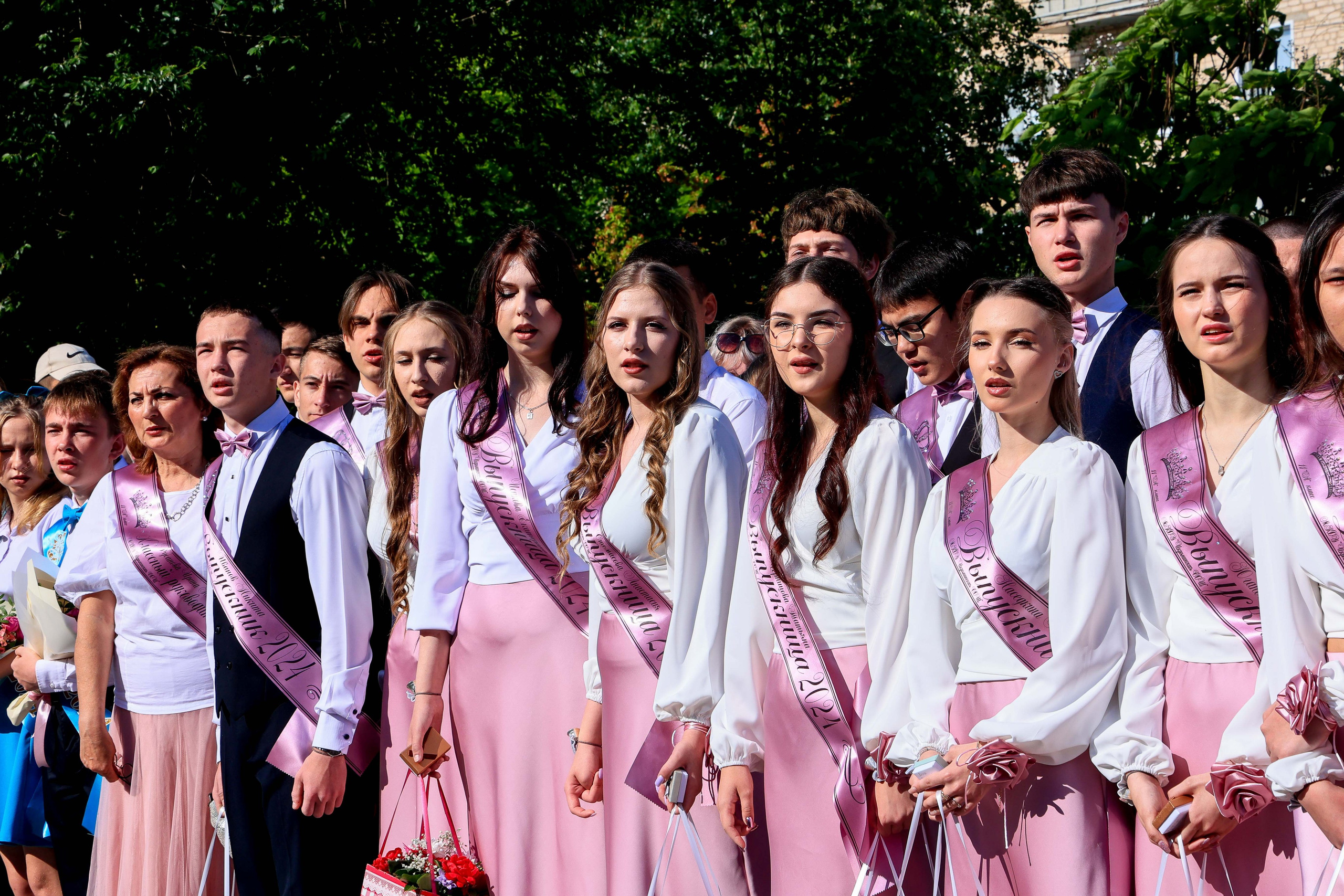 ШКОЛА ПОСЛЕДНИЙ ЗВОНОК. Свадебный фотограф — видеограф в г. Астрахань Екатерина Юмашева