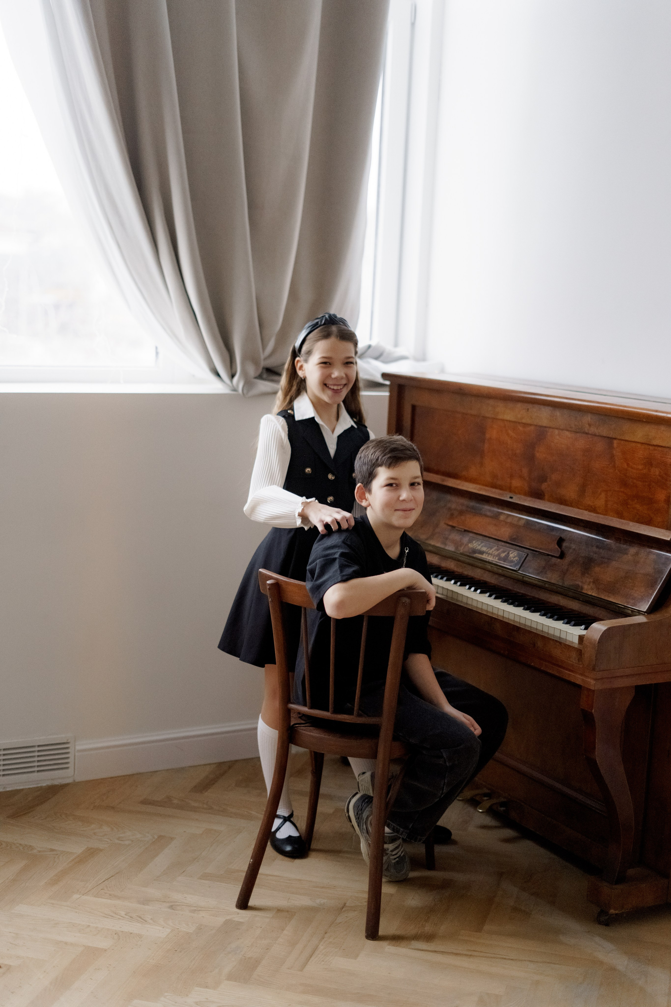 Игорь Оля Никита Вера. Фотограф Валерия Крахмалева